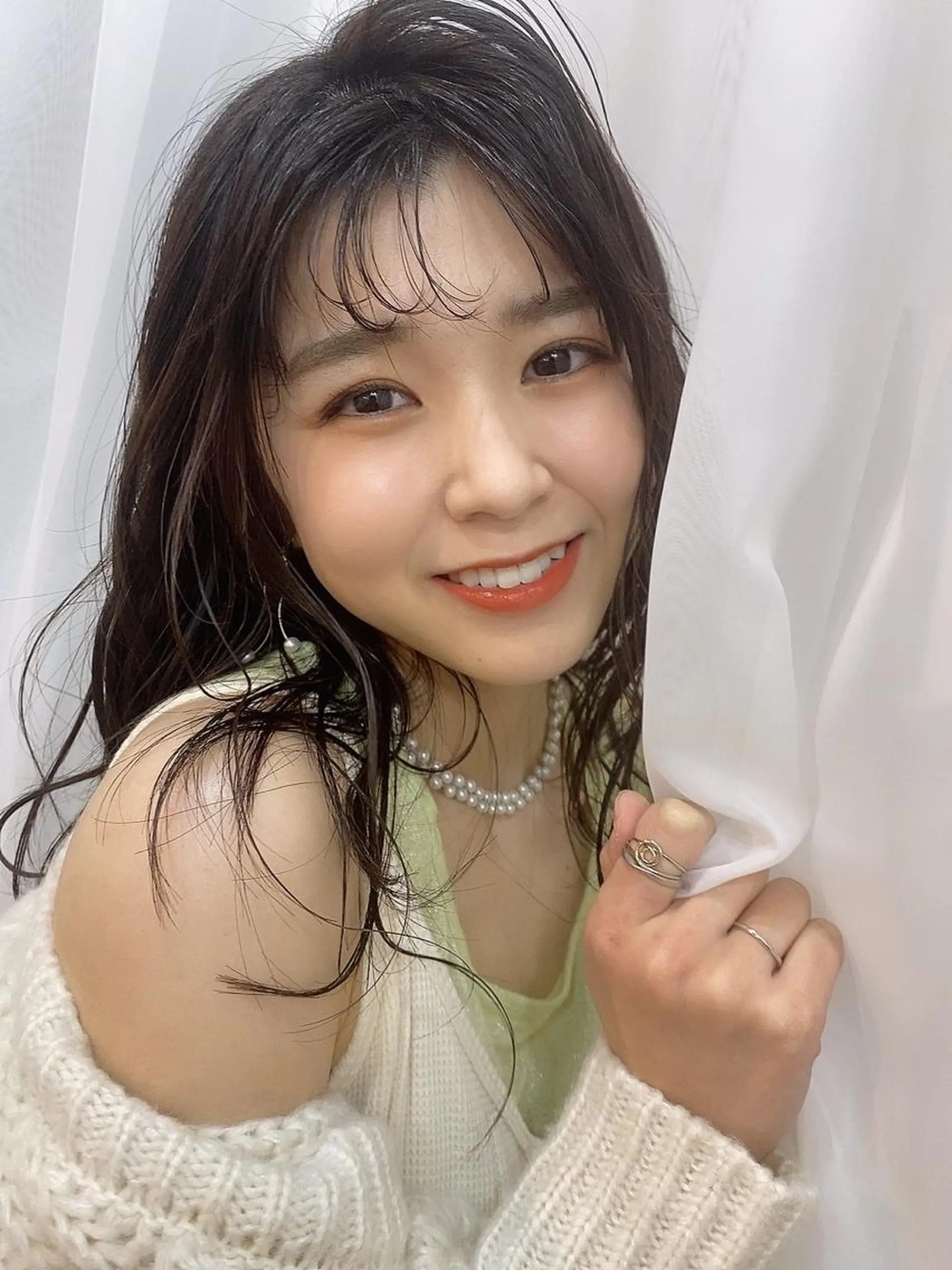 ロング ヘアアレンジ 志賀 あずみのヘアスタイル