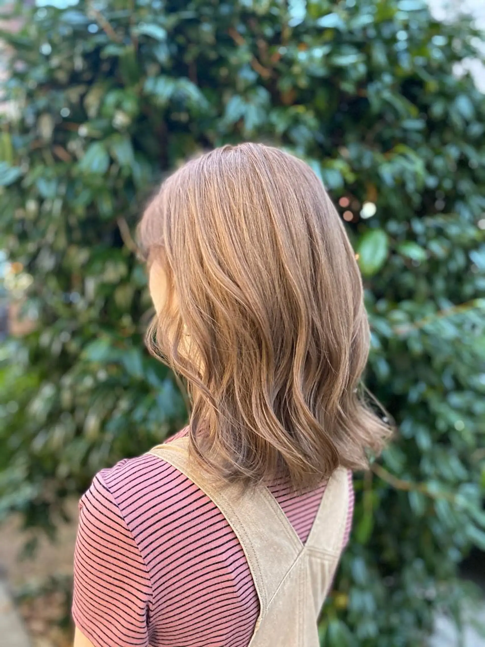 セミロング カット ヘアカラー トリートメント TRUCK トラックのヘアスタイル