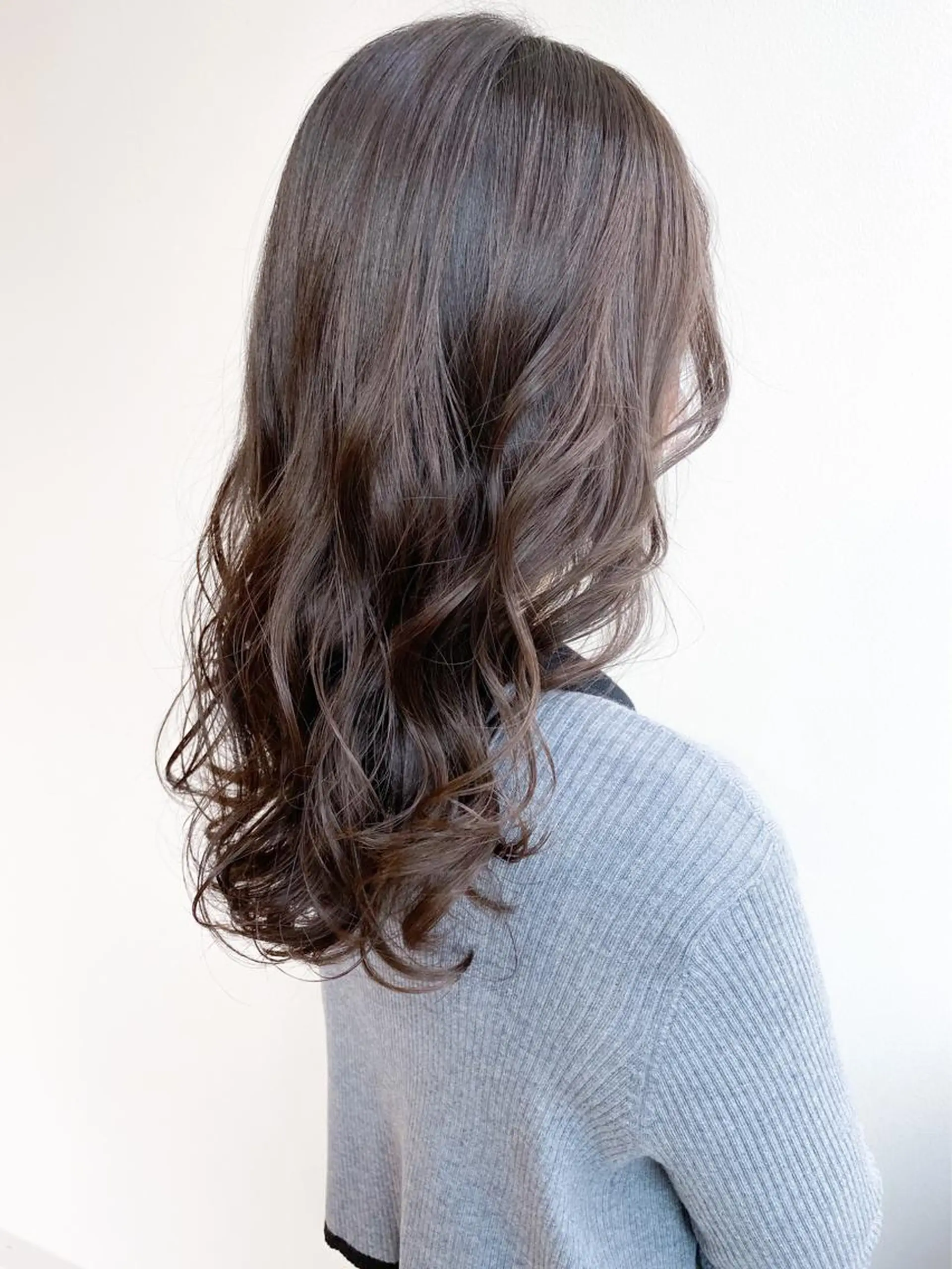 セミロング カラー アッシュ 透明感カラー カット ヘアカラー トリートメント Meena by urban所属・丹羽 隼人/髪質改善 /韓国ヘア🇰🇷のヘアスタイル