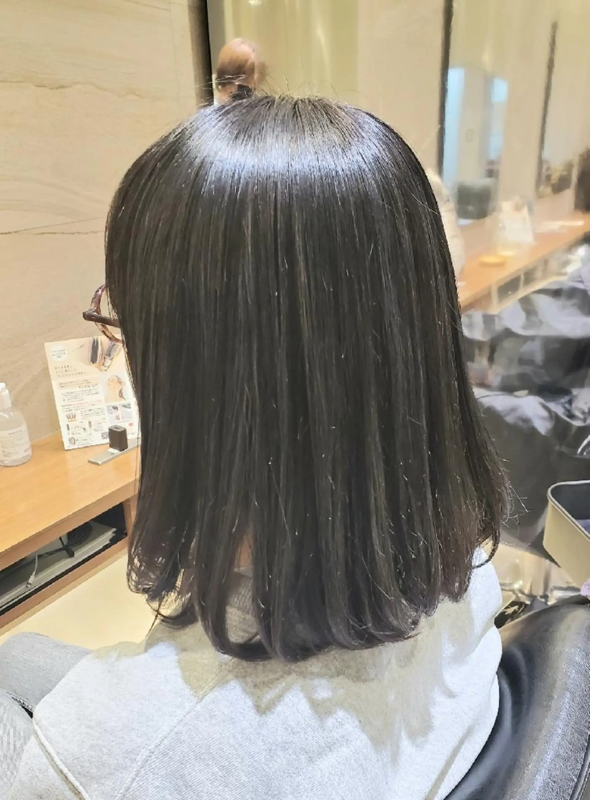 ミディアム カラー アッシュ ダークアッシュ ハイライトカラー ハイライト 💎カラー特化💎 長嶺文江💎のヘアスタイル