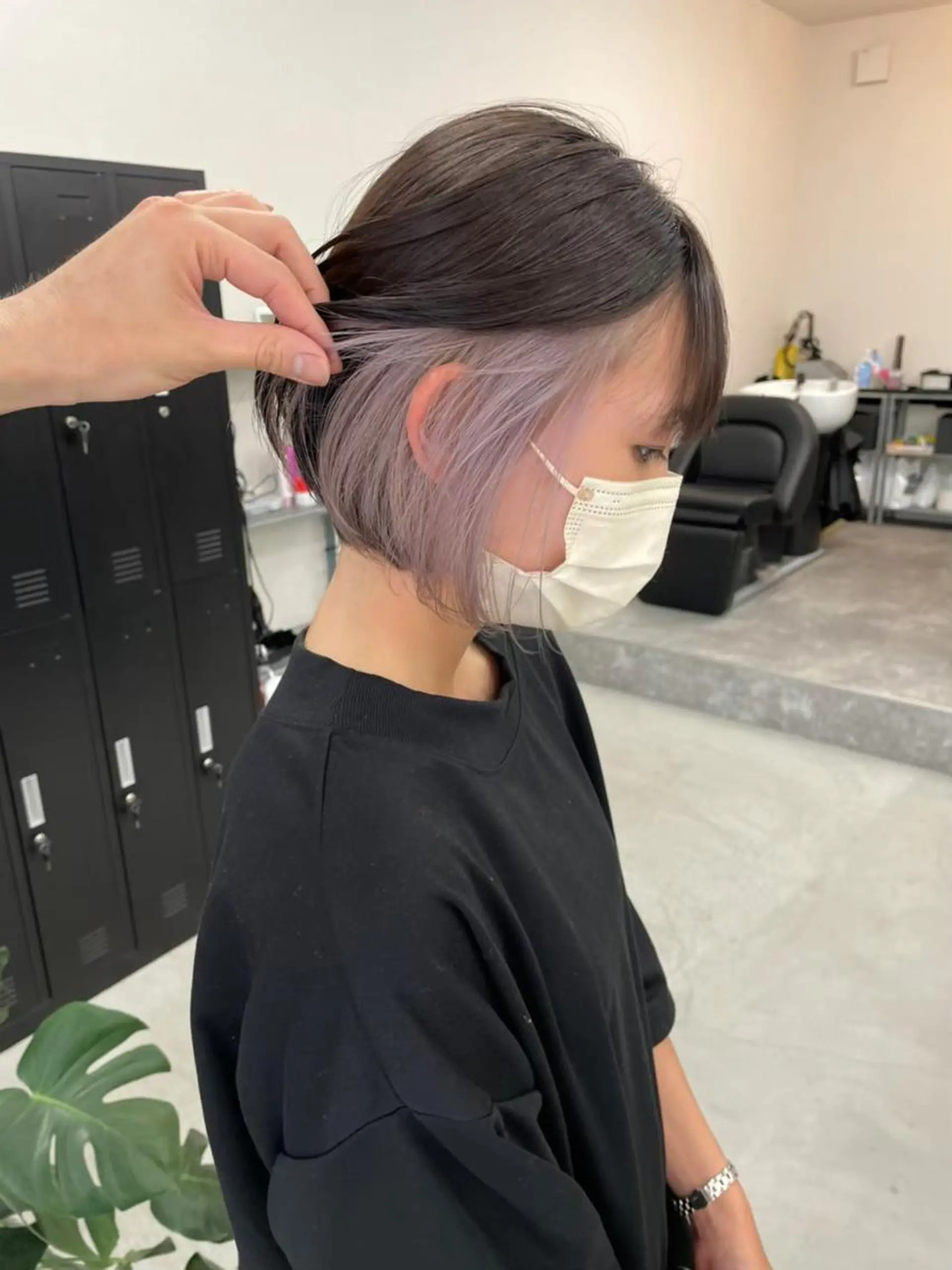 ミディアム カラー パーマ キッズ アイブロウ マツエク・マツパ メンズ ヘアアレンジ ネイル ショートボブ ミディアムパーマ メンズバレイヤージュ メンズブリーチ メンズハイライト ケアカラーデザイナー 心斎橋/加山のヘアスタイル