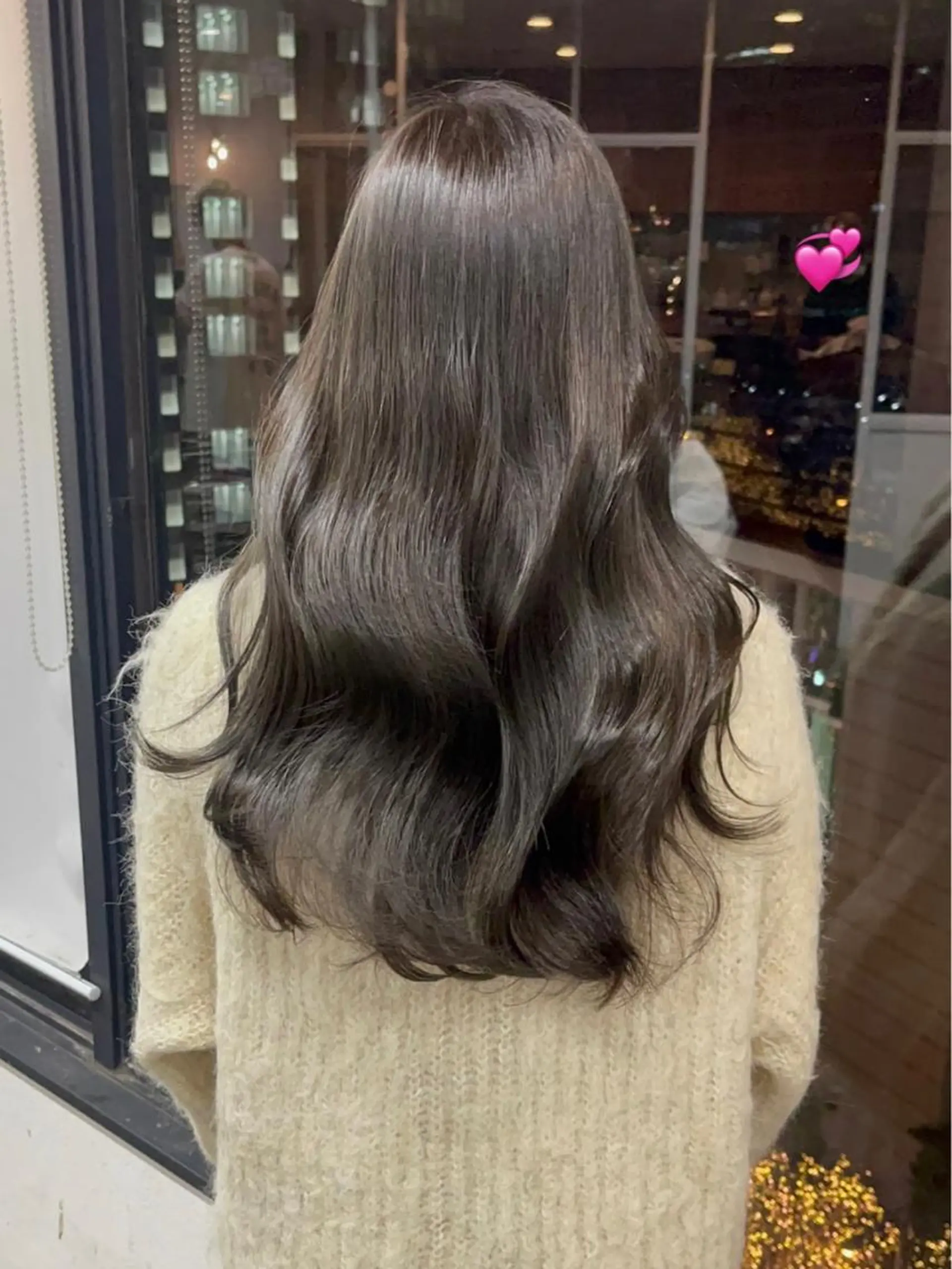 ロング カラー ヘアアレンジ ブリーチ グレージュ ブリーチなしカラー キダアヤカ/ 梅田/ベージュカラーのヘアスタイル