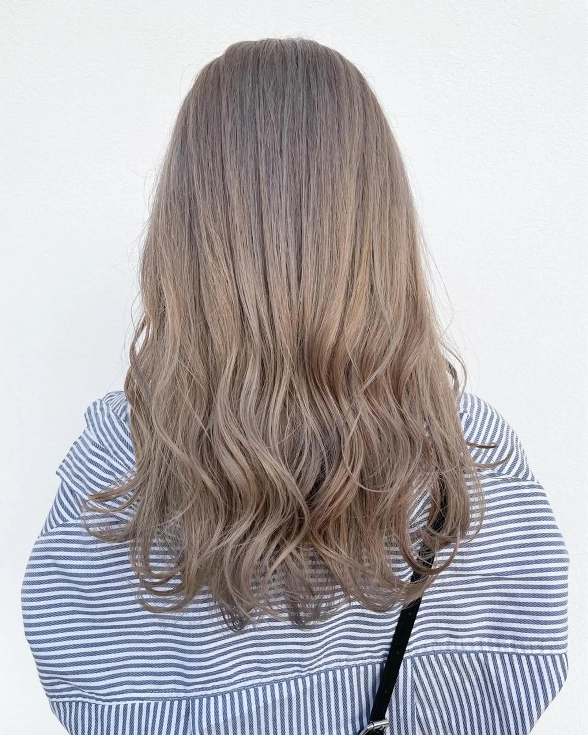ロング カラー ヘアカラー トリートメント バレイヤージュカラー 特化美容師✨星皓太のヘアスタイル