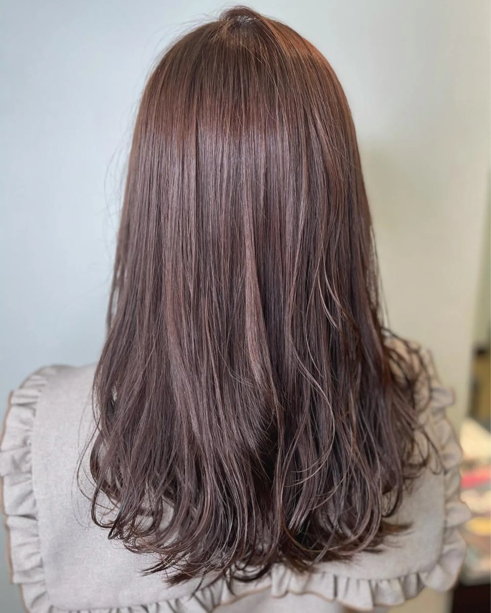 ロング カラー ベージュカラー ピンクカラー ピンクベージュ カット ヘアカラー トリートメント IORI #韓国ヘア#髪質改善のヘアスタイル