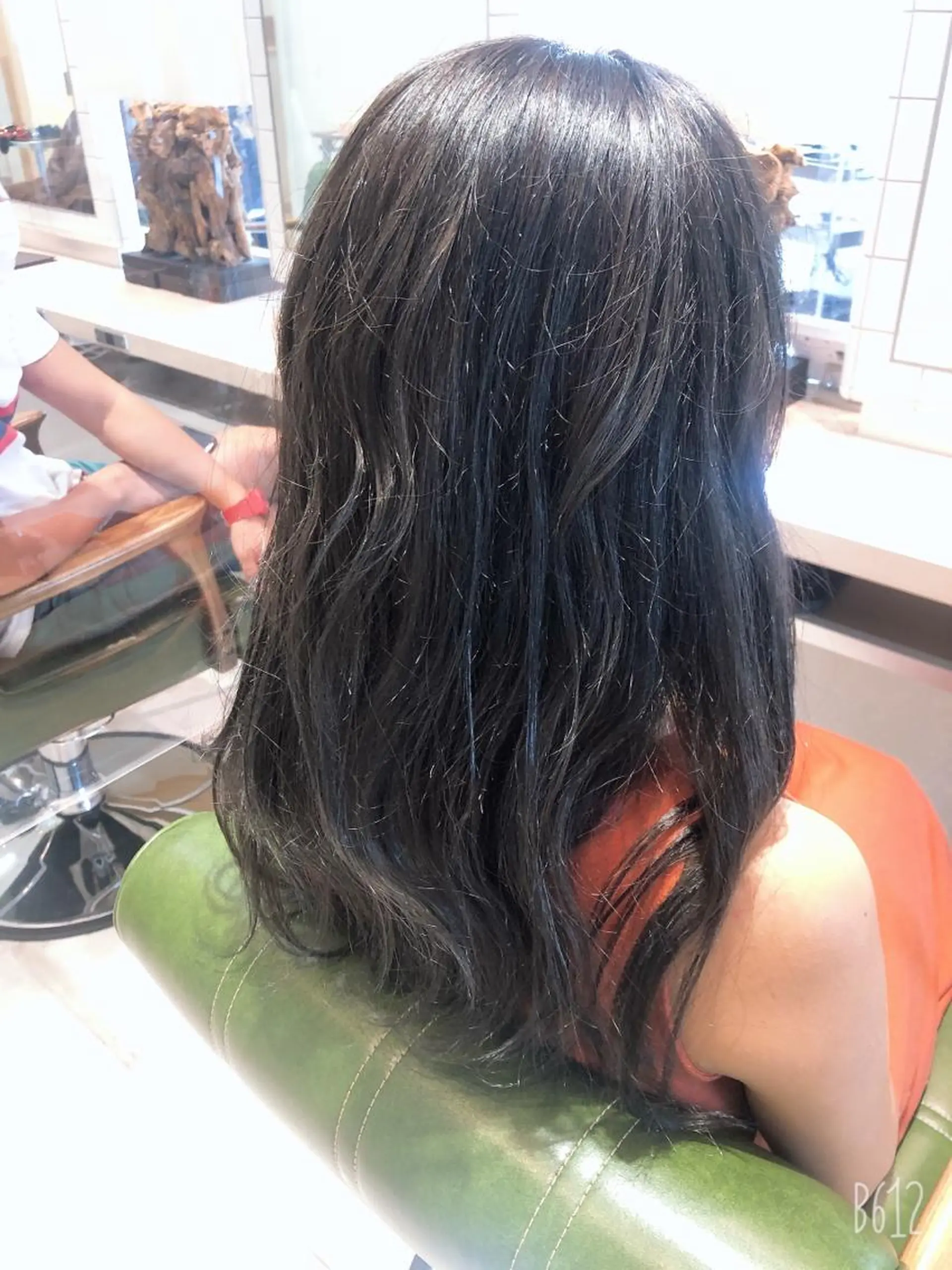 ロング カラー ブリーチ EARTH志木/佐藤 氷河のヘアスタイル