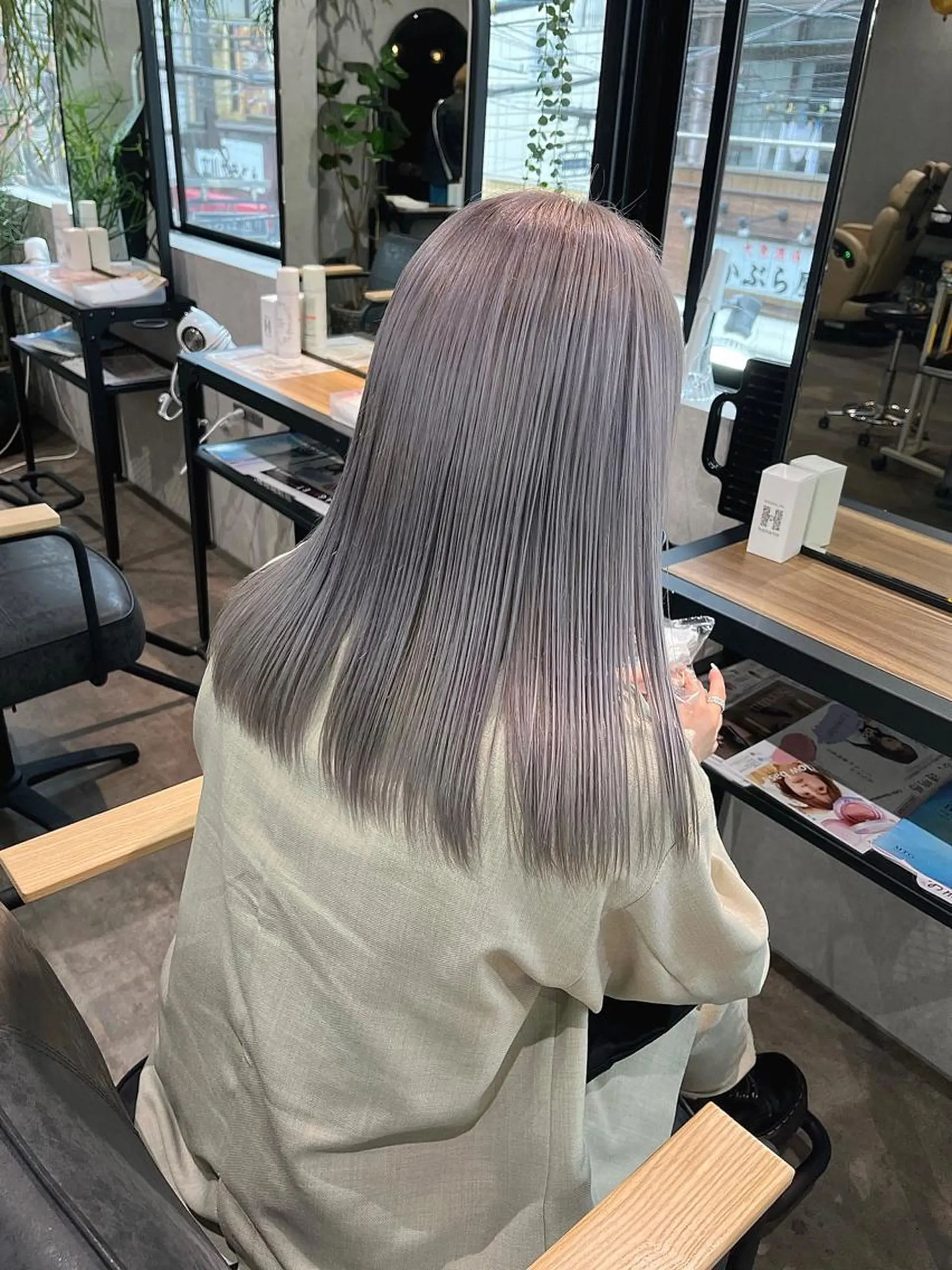 ロング カラー グレージュ ラベンダーカラー ラベンダーグレージュ ラベンダーグレー ヘアカラー behov所属・柔らかハイトーン 🤎Tsubasaのヘアスタイル