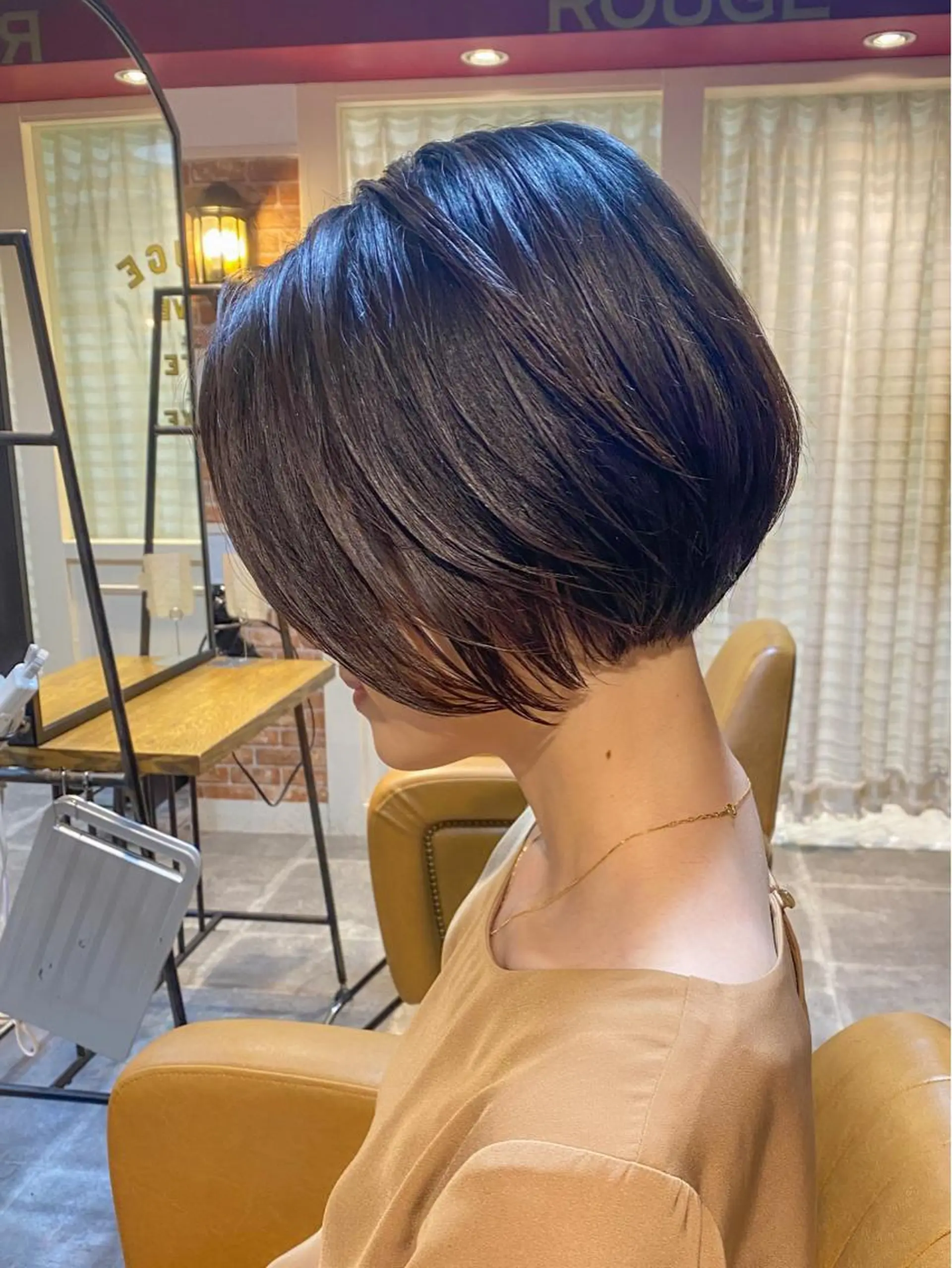 ショート カット ヘアカラー トリートメント Lond un Maison.原宿のヘアスタイル