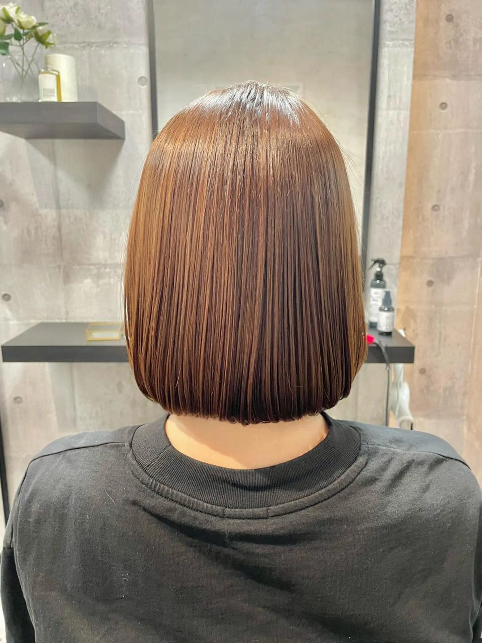 ショート カット 縮毛矯正 トリートメント 👑髪質改善カラー 中垣斗希のヘアスタイル