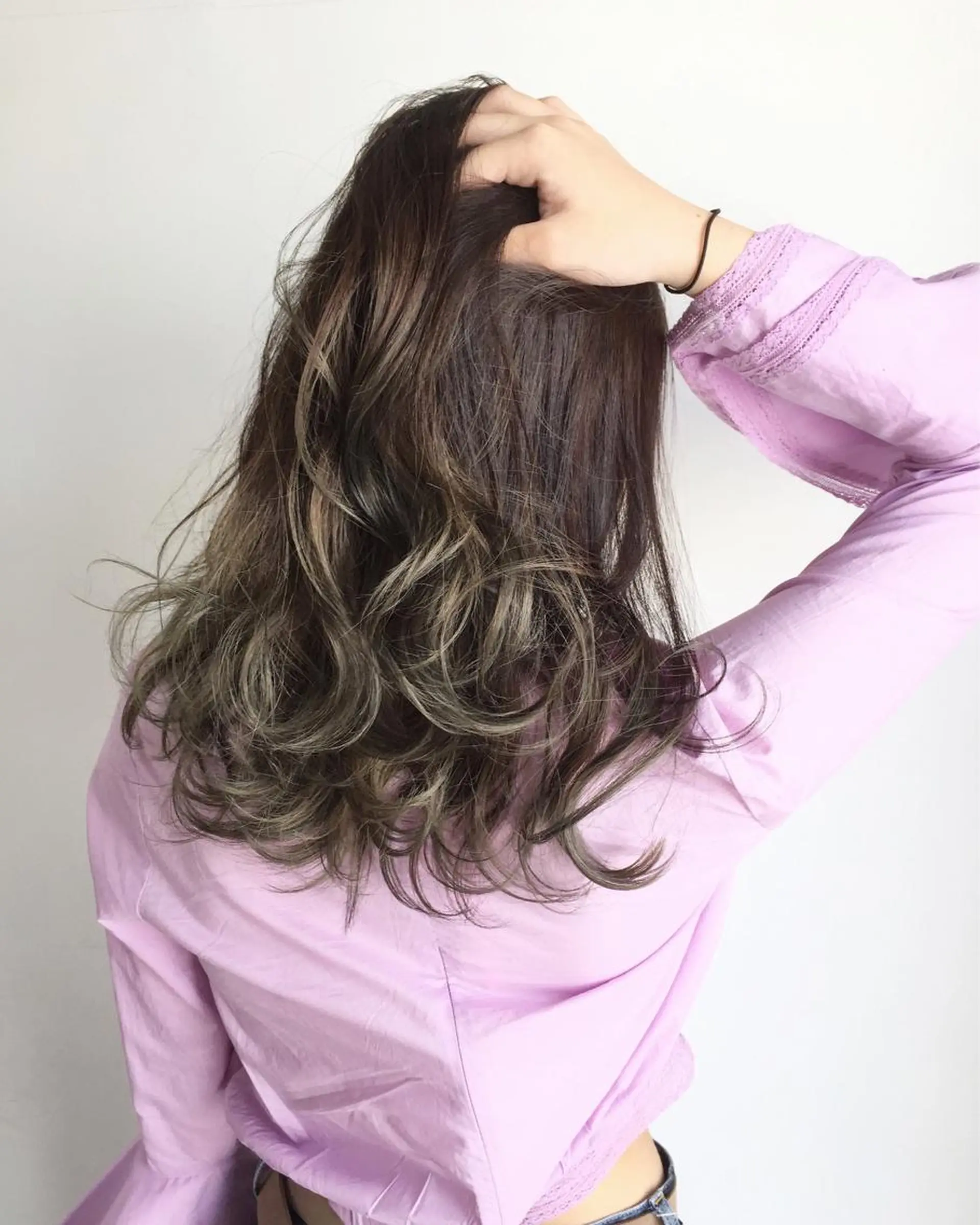 ミディアム アッシュ カット パーマ トリートメント ヘッドスパ 🌿海外Style・ KOHEIのヘアスタイル