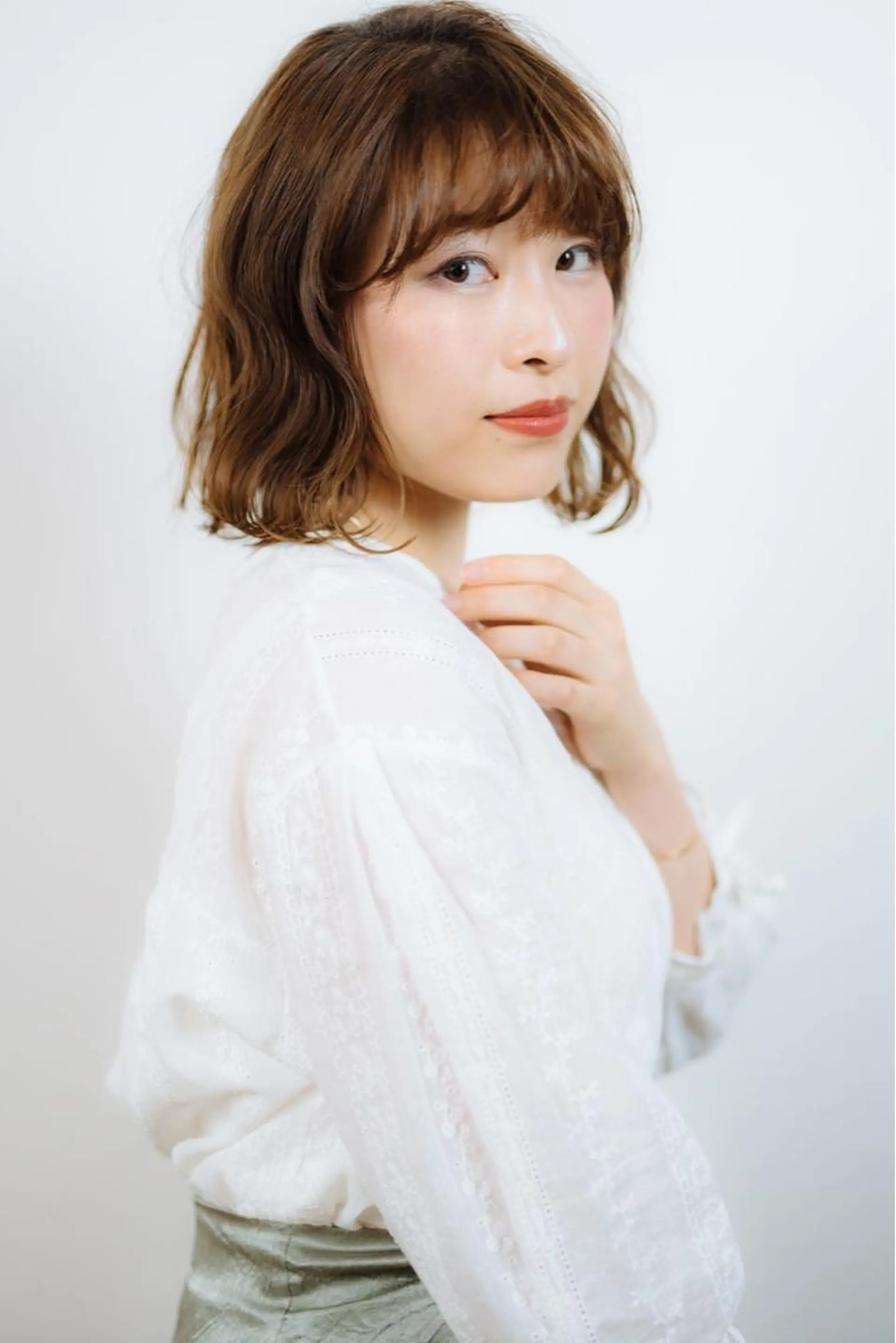 ショート カラー パーマ 板倉 花連のヘアスタイル