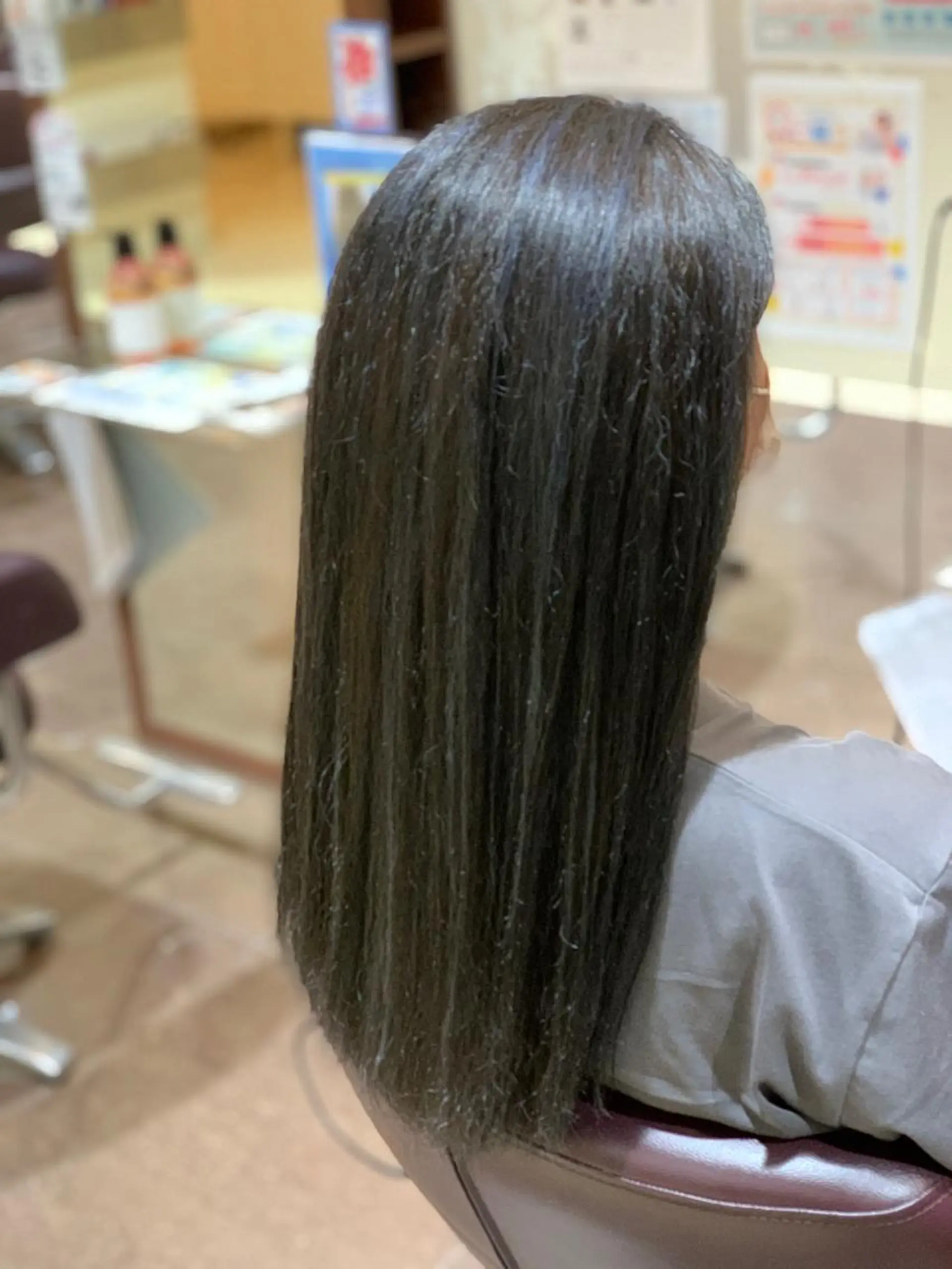 ロング カラー グレージュ ハイライトカラー ハイライト 透明感/ブリーチ縮毛 /髪質改善/星野純一のヘアスタイル