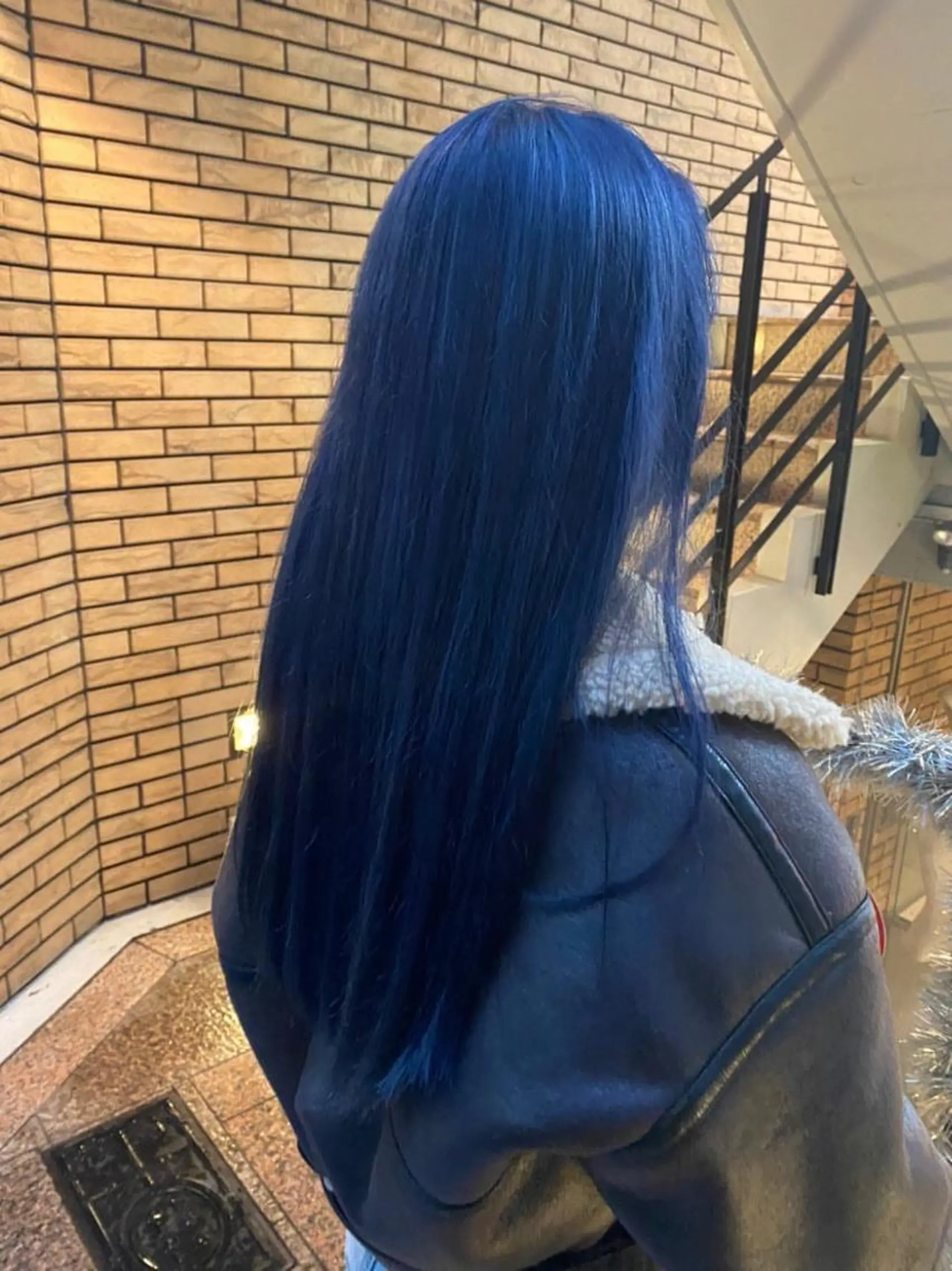 セミロング alpha. カラーエクステ下妻のヘアスタイル