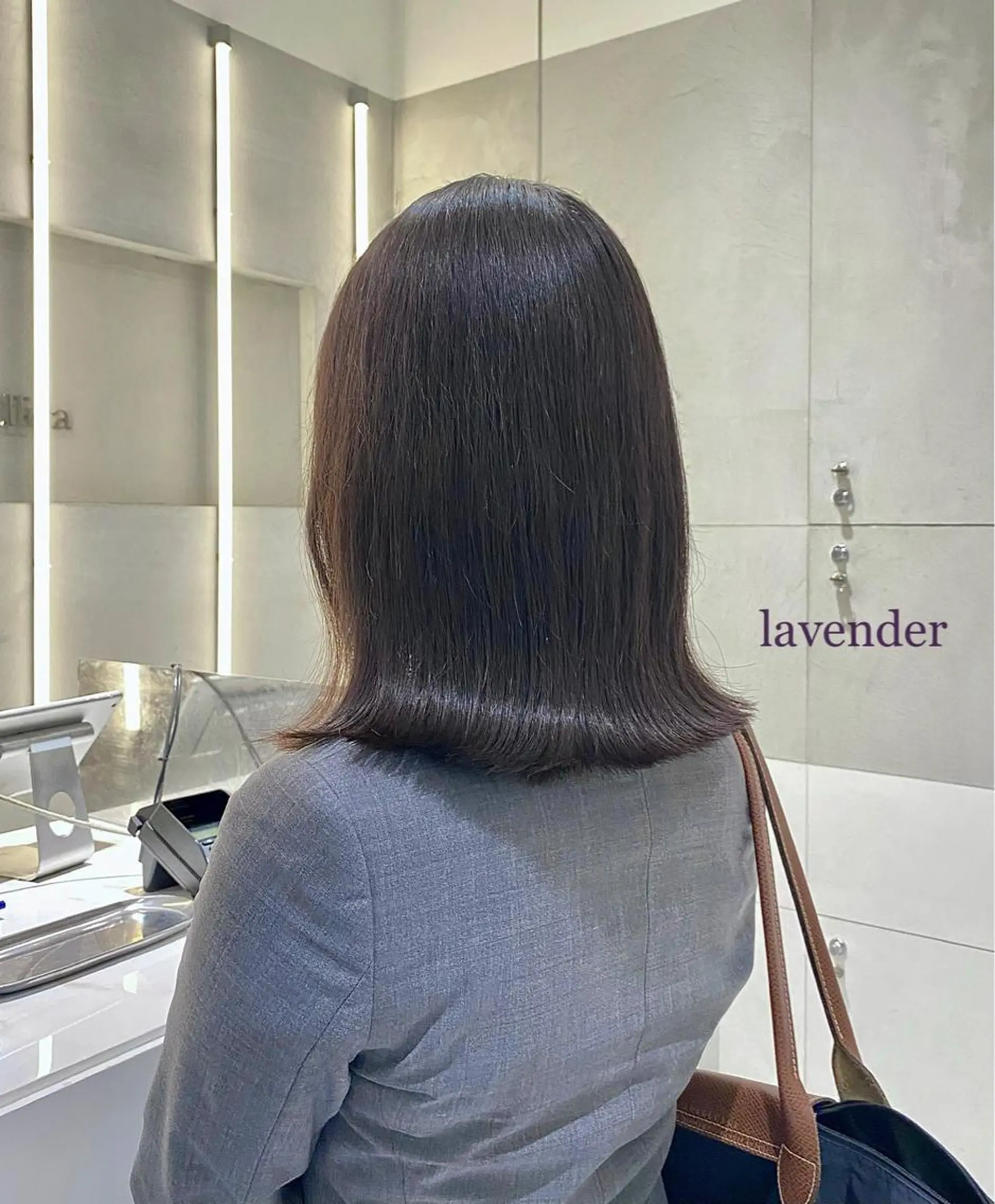 ミディアム ヘアカラー 艶感/ナチュラル 🩵amiのヘアスタイル