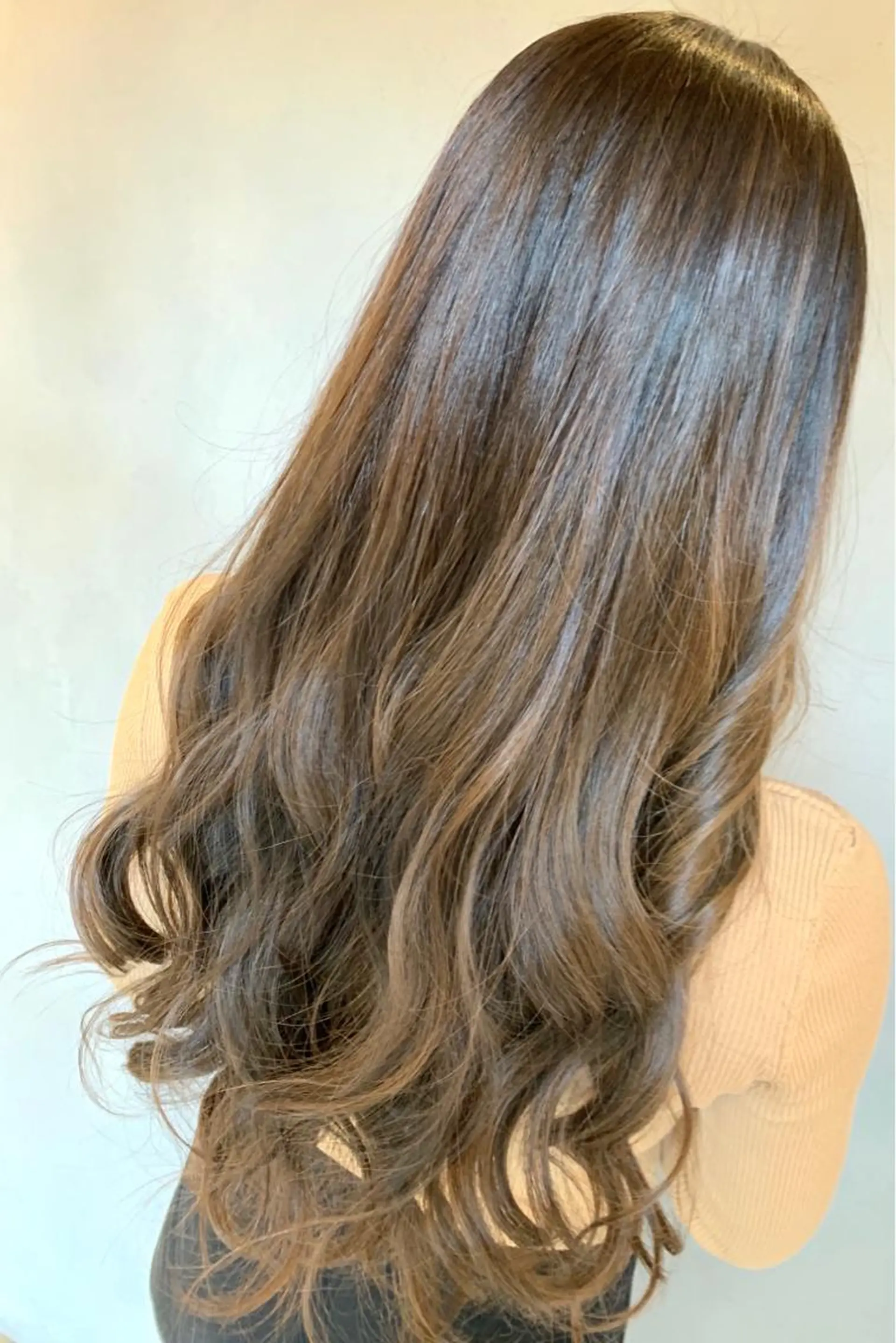 ロング カラー カット ヘアカラー ハイライトが 得意なニキです😊のヘアスタイル