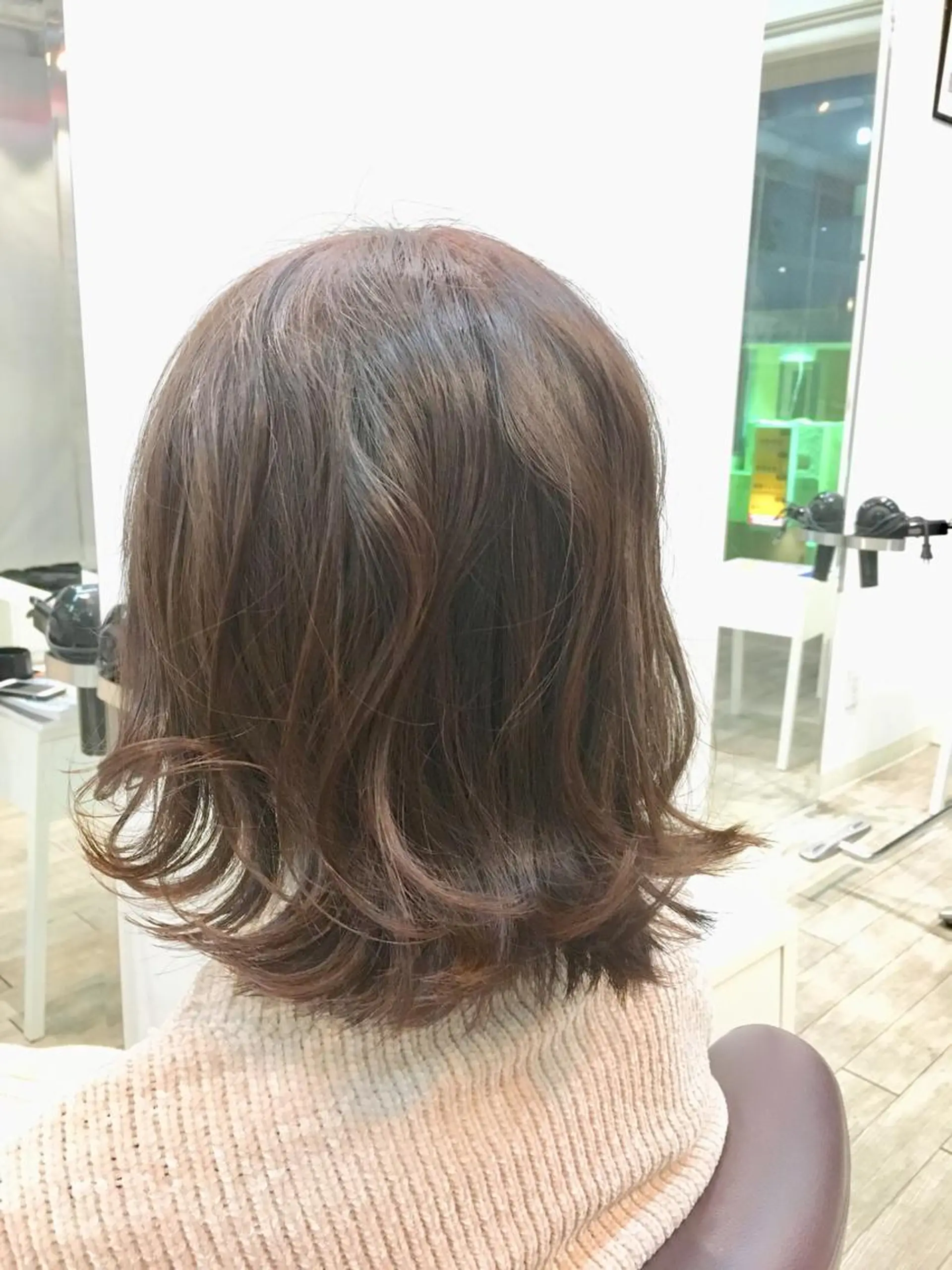 ショート カラー アッシュ ブラウンカラー ピンクカラー ピンクアッシュ ピンクブラウン カット ヘアカラー トリートメント XES-TA所属・中村 よしひでのヘアスタイル