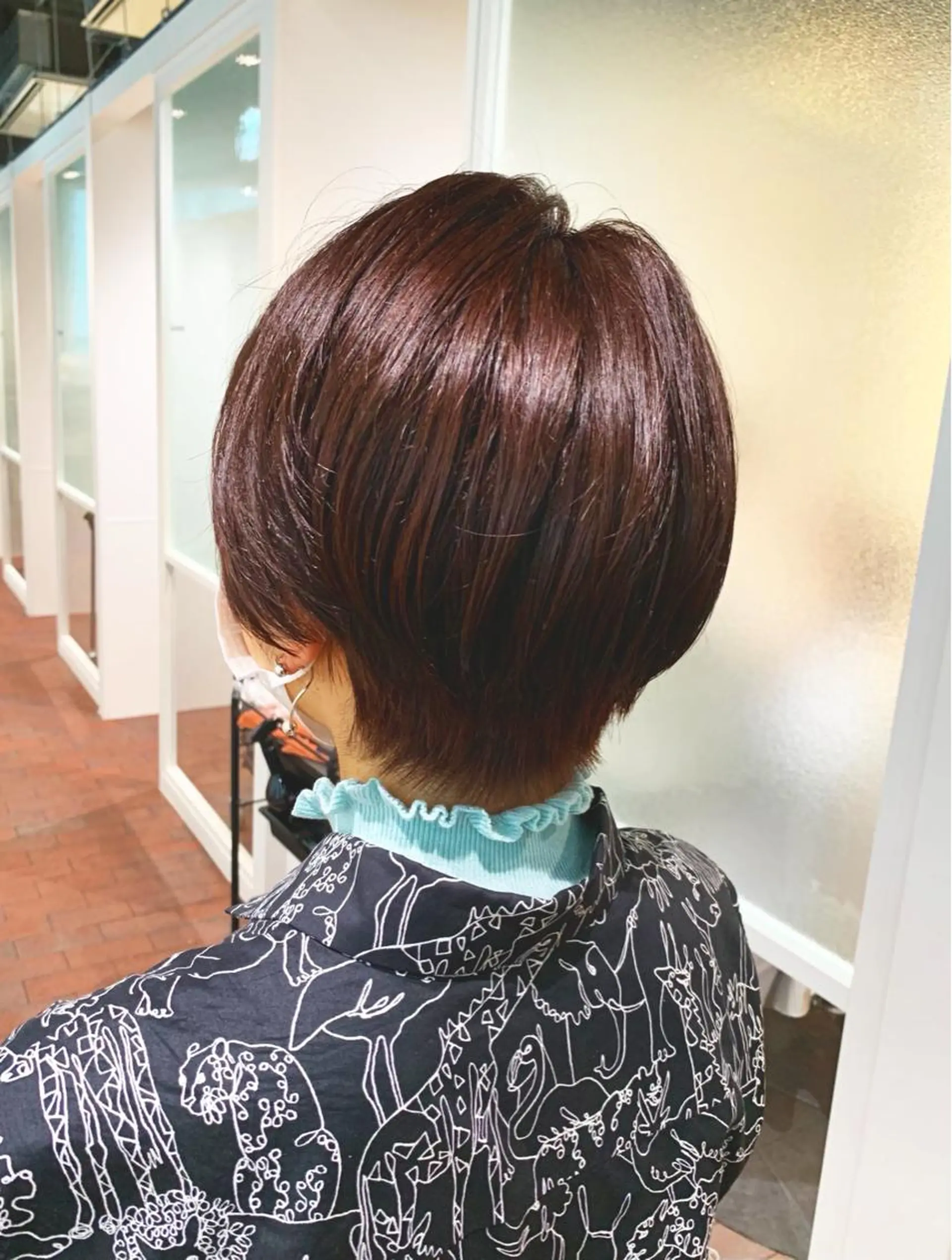 ショート カラー GO TODAY SHAiRE SALON 梅田店所属・柔らかくすみカラー ボブ/ショートのヘアスタイル