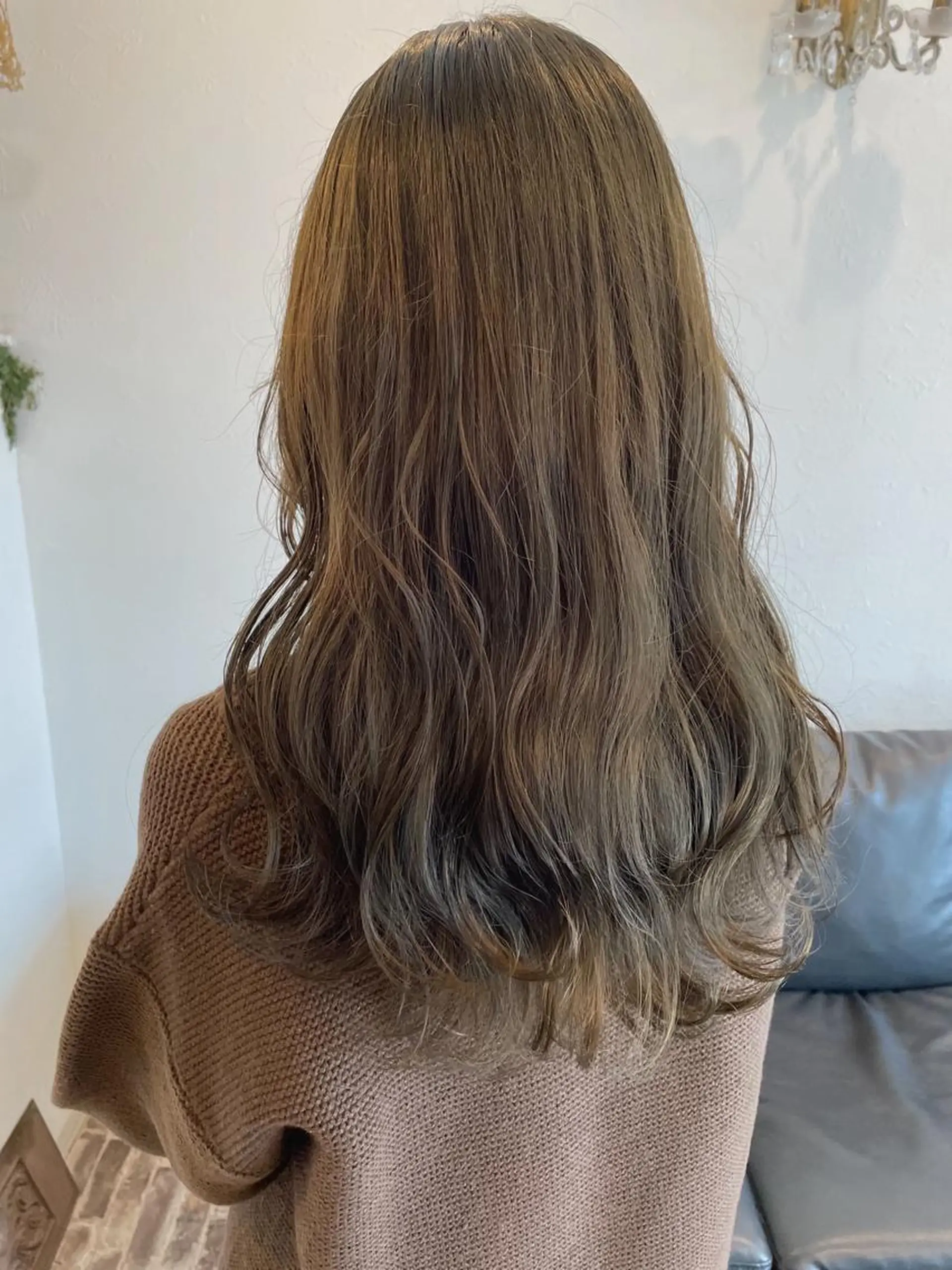 ロング カラー グレージュ オリーブグレージュ オリーブグレー m ā l o.🌷 サカモトマイコのヘアスタイル