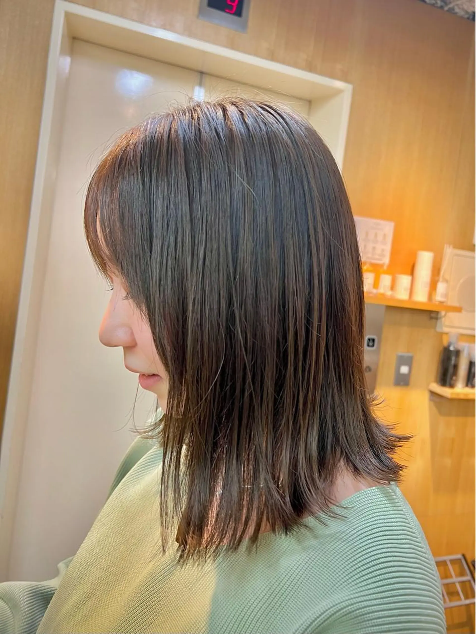 ミディアム カラー ベージュカラー 透明感カラー/ イルミナカラーヒロキのヘアスタイル