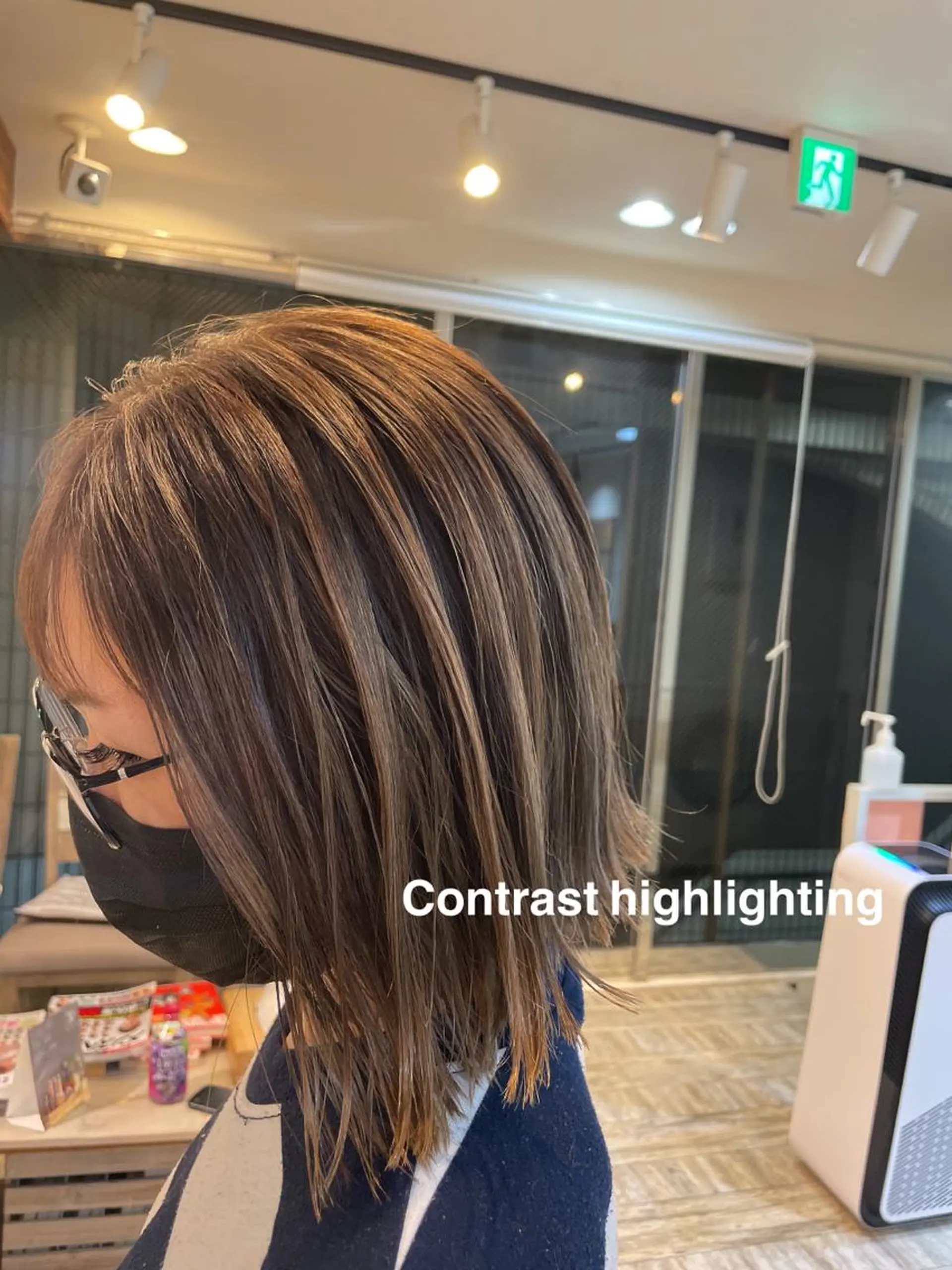 ミディアム カラー アッシュ ベージュカラー ブルーカラー ブルーグレー ブルーグレージュ カット ヘアカラー トリートメント 【垢抜け大人髪】 TIARA西山のヘアスタイル