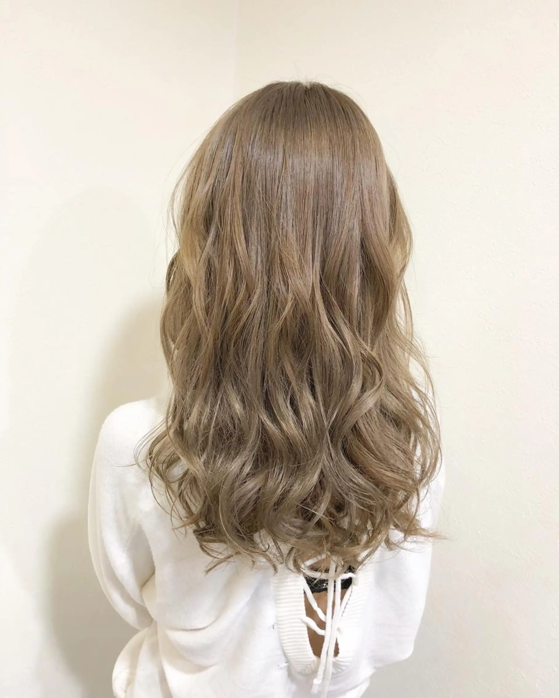 ロング ヤマグチ ヒカルのヘアスタイル