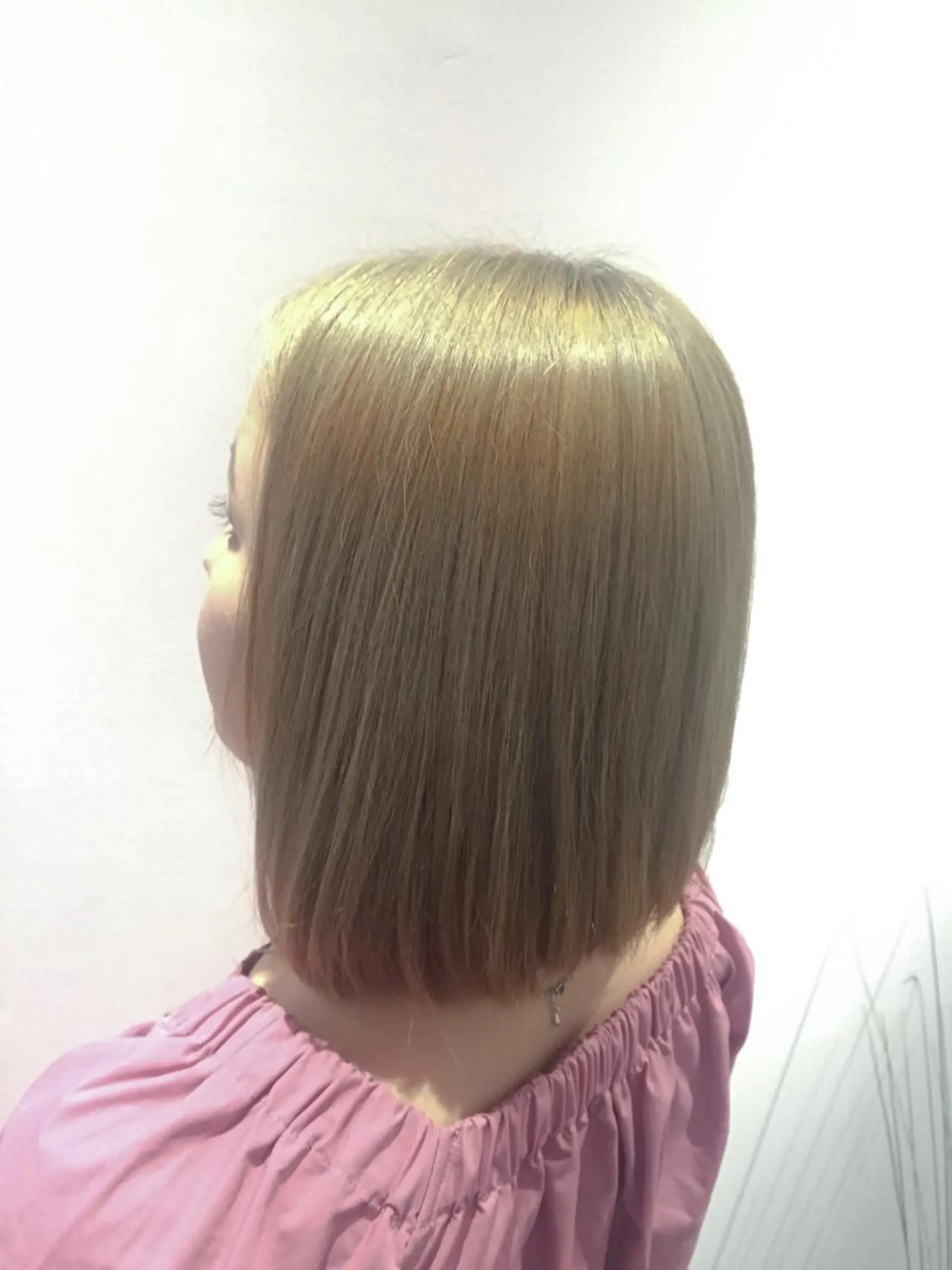 ショート カラー ベージュカラー ハイトーンカラー イエローカラー ≫  𝟓 ¹/₄所属・mayo 🐄🌈のヘアスタイル