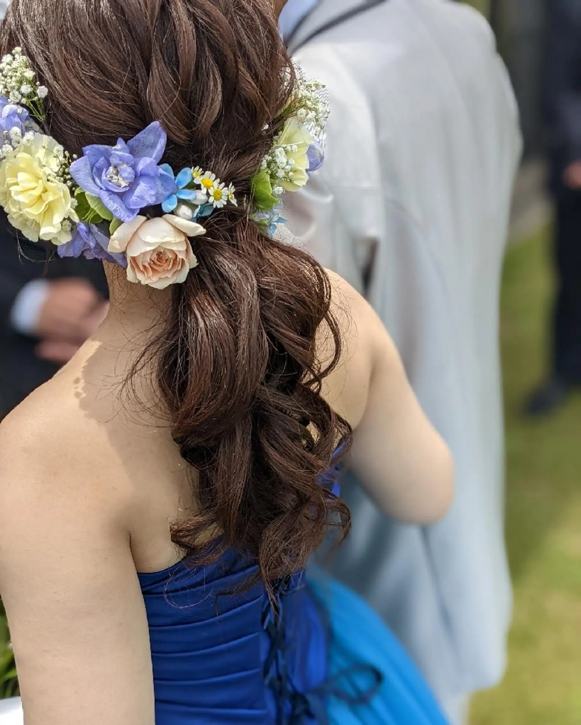 ヘアアレンジ ポニーテール メンズオーシャンブルー所属・藤中 満里奈の眉毛・アイブロウイメージ