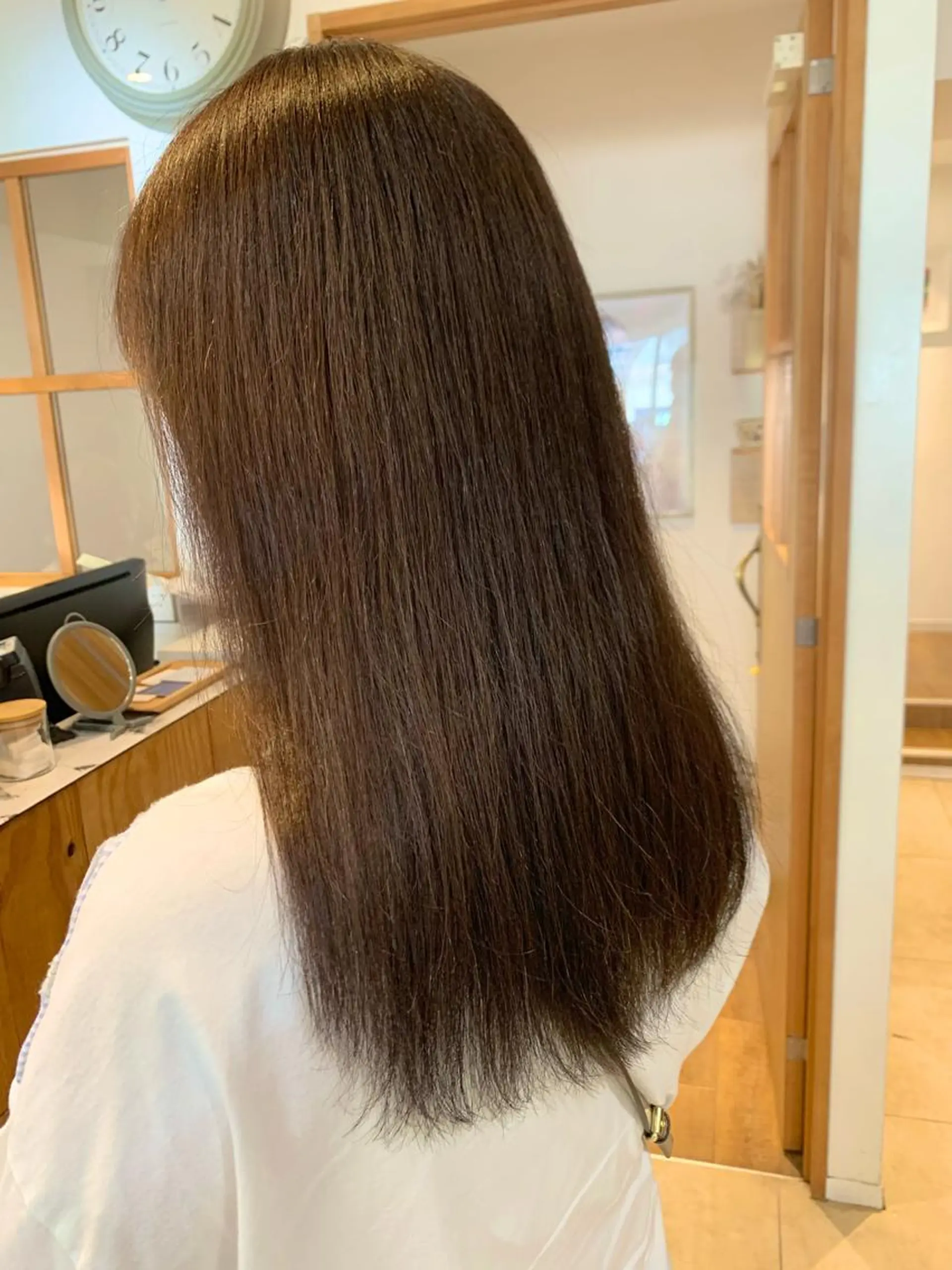 セミロング 庄司 沙羅のヘアスタイル