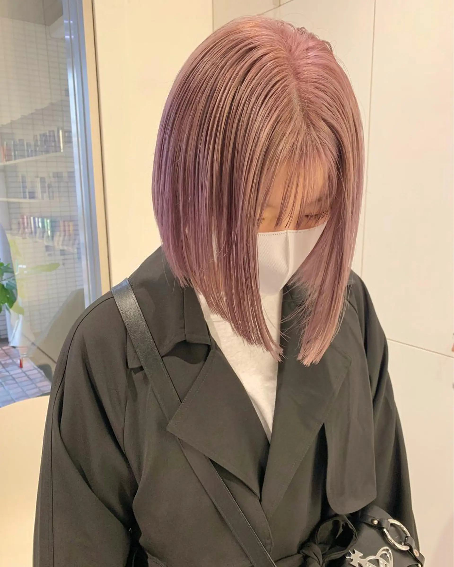 ミディアム カラー ラベンダーカラー ピンクカラー ピンクラベンダー iLi所属・iLi 《イリ》のヘアスタイル