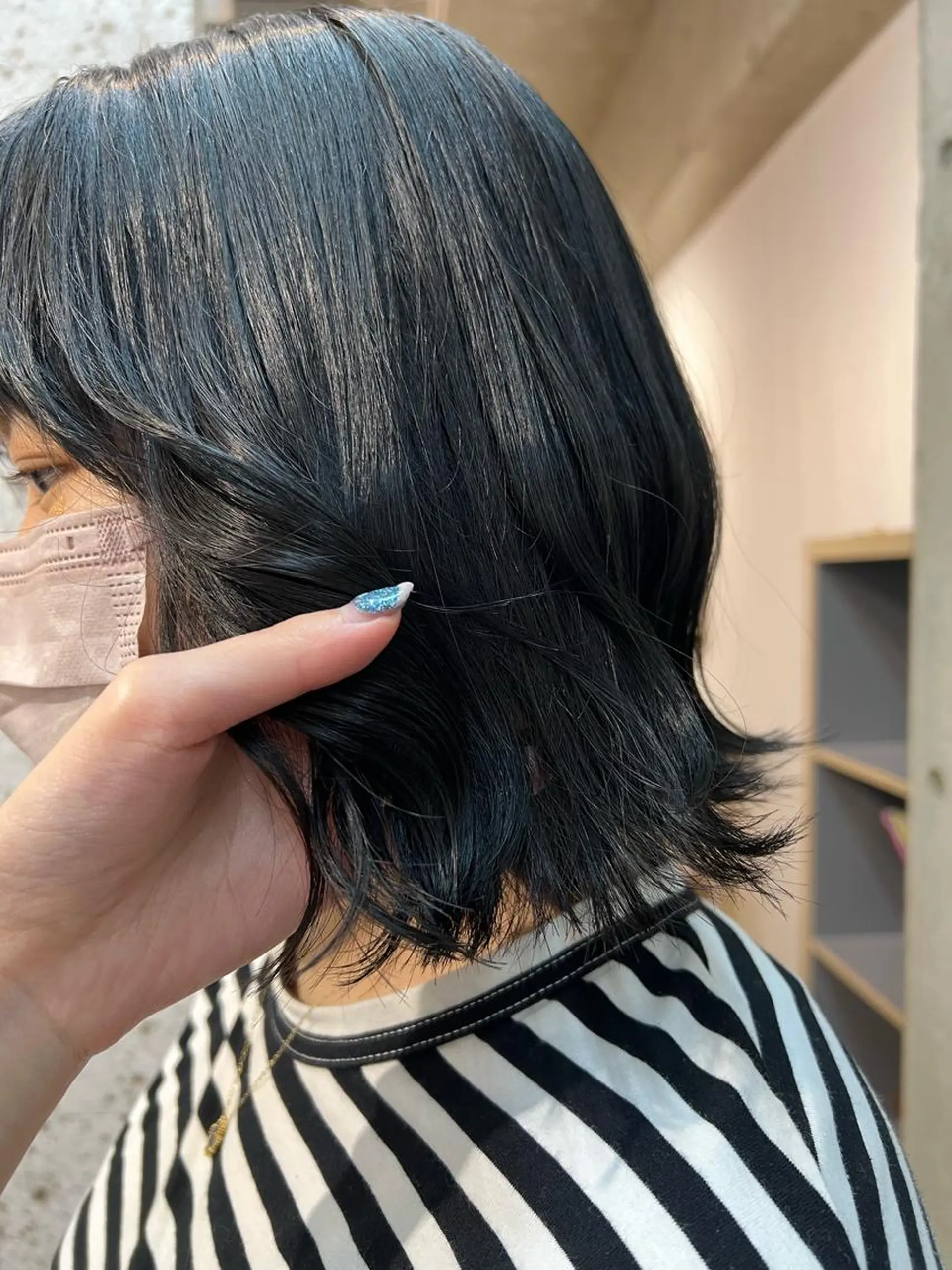 ショート カラー 黒髪 ブルーカラー ブルーブラック ヘアカラー Ayaka🩰🎀 ガーリー/暖色♡のヘアスタイル