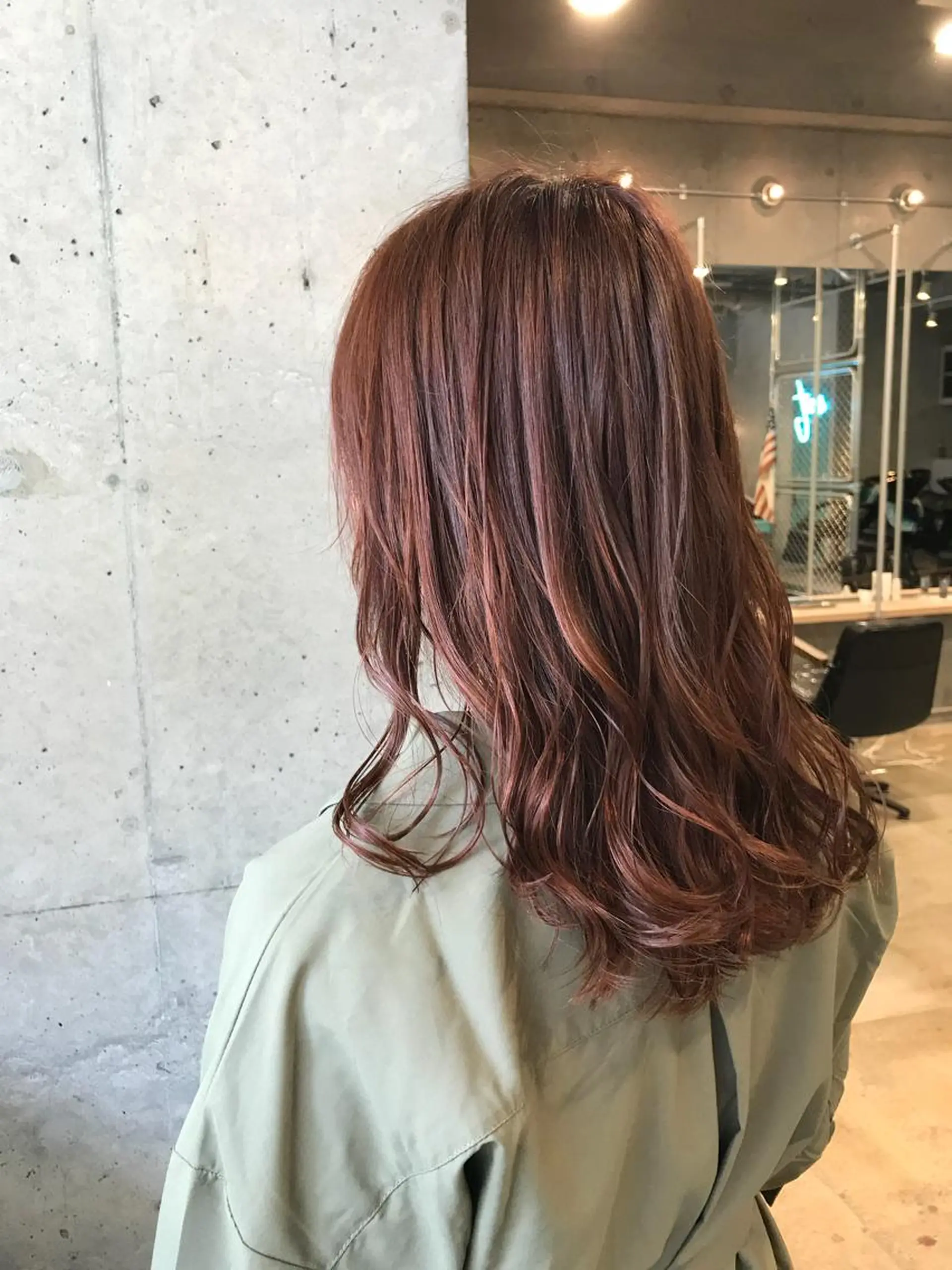 ロング カラー ブリーチ ブリーチなしカラー ピンクカラー 竹嶌 健吾のヘアスタイル