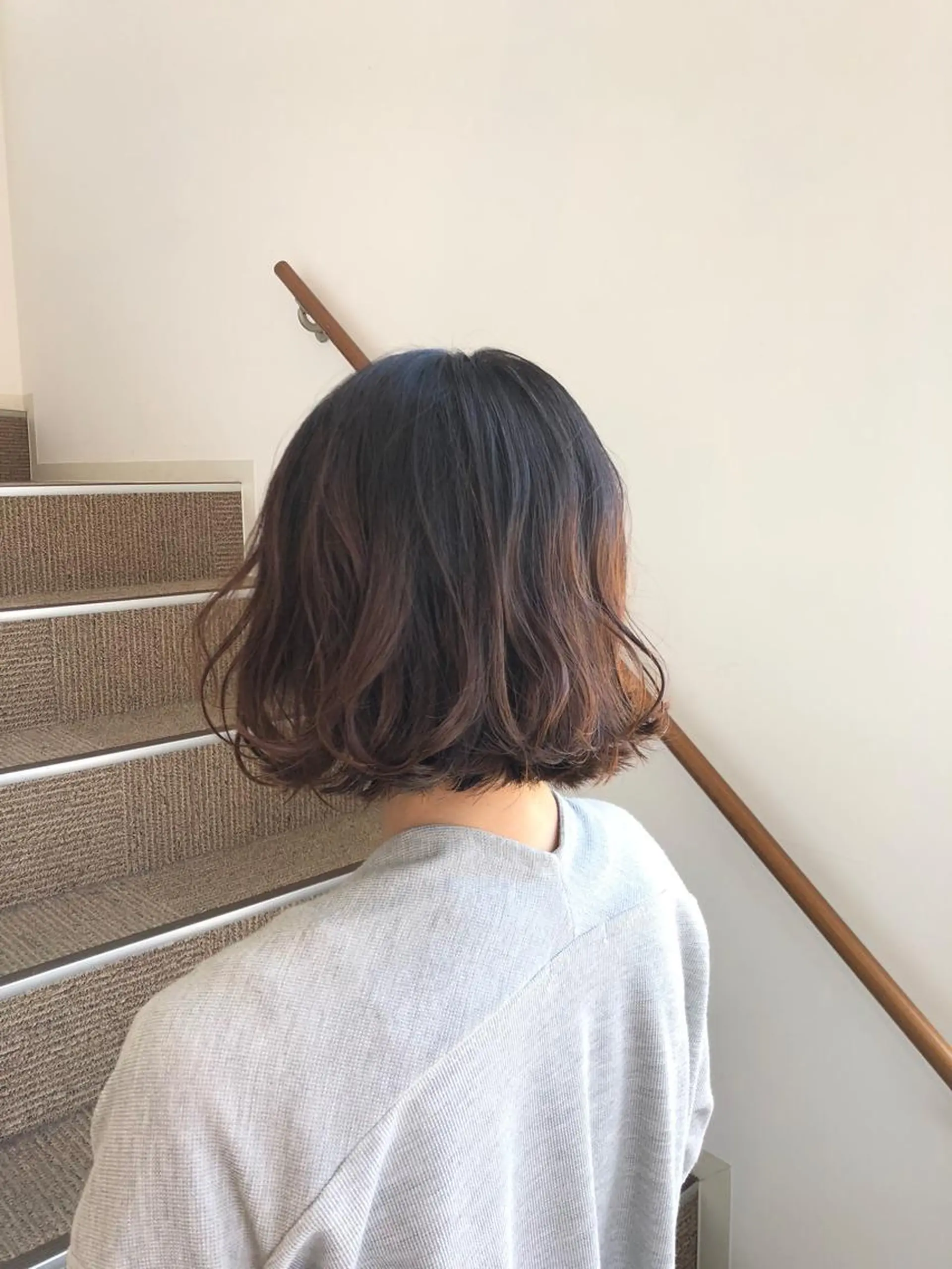 カラー 松戸　レイヤーカット 野口　康太郎のヘアスタイル