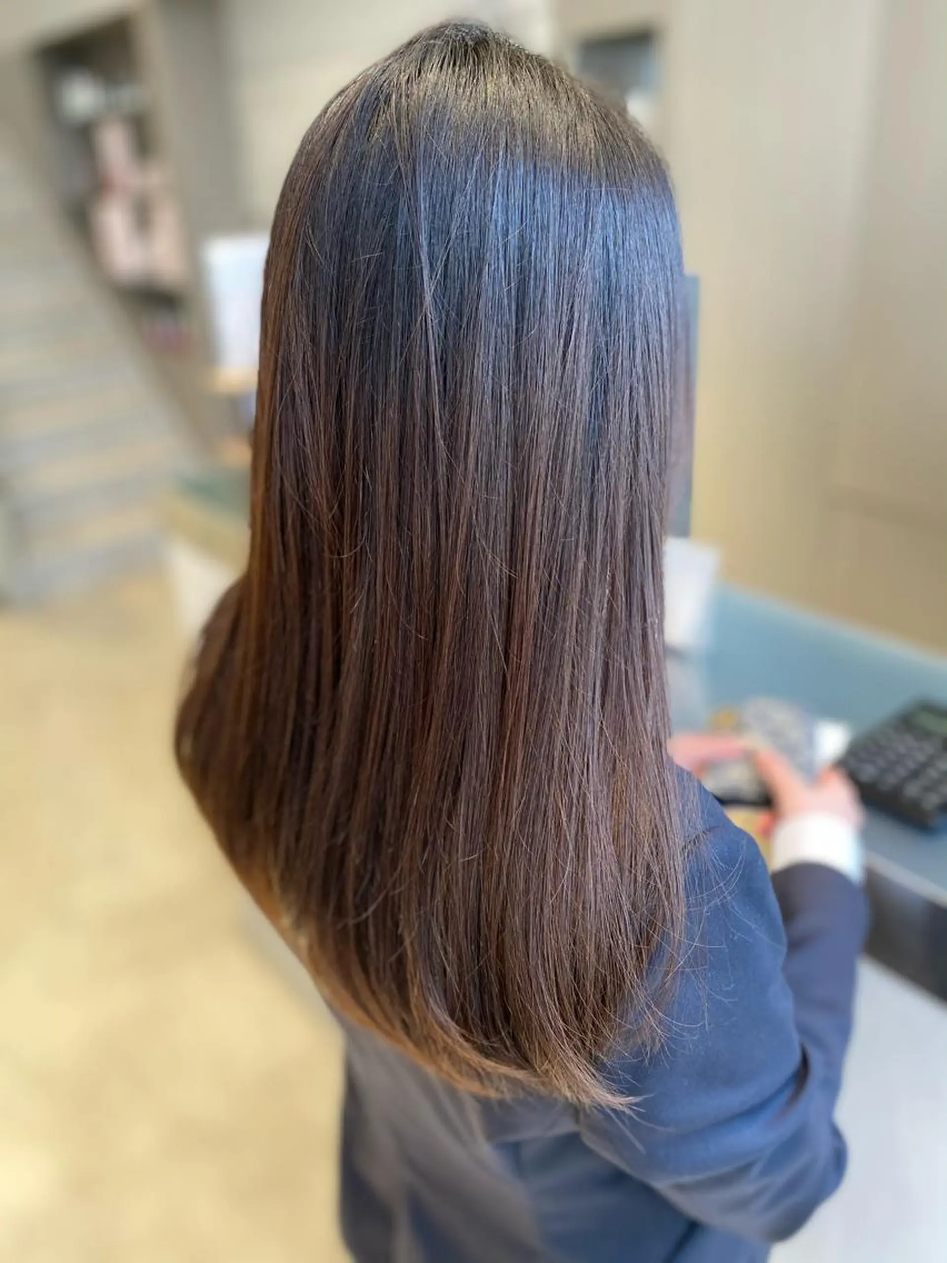 セミロング カラー 髪質改善 トリートメント Kou所属・💜髪質改善美髪💜 星野清光のヘアスタイル