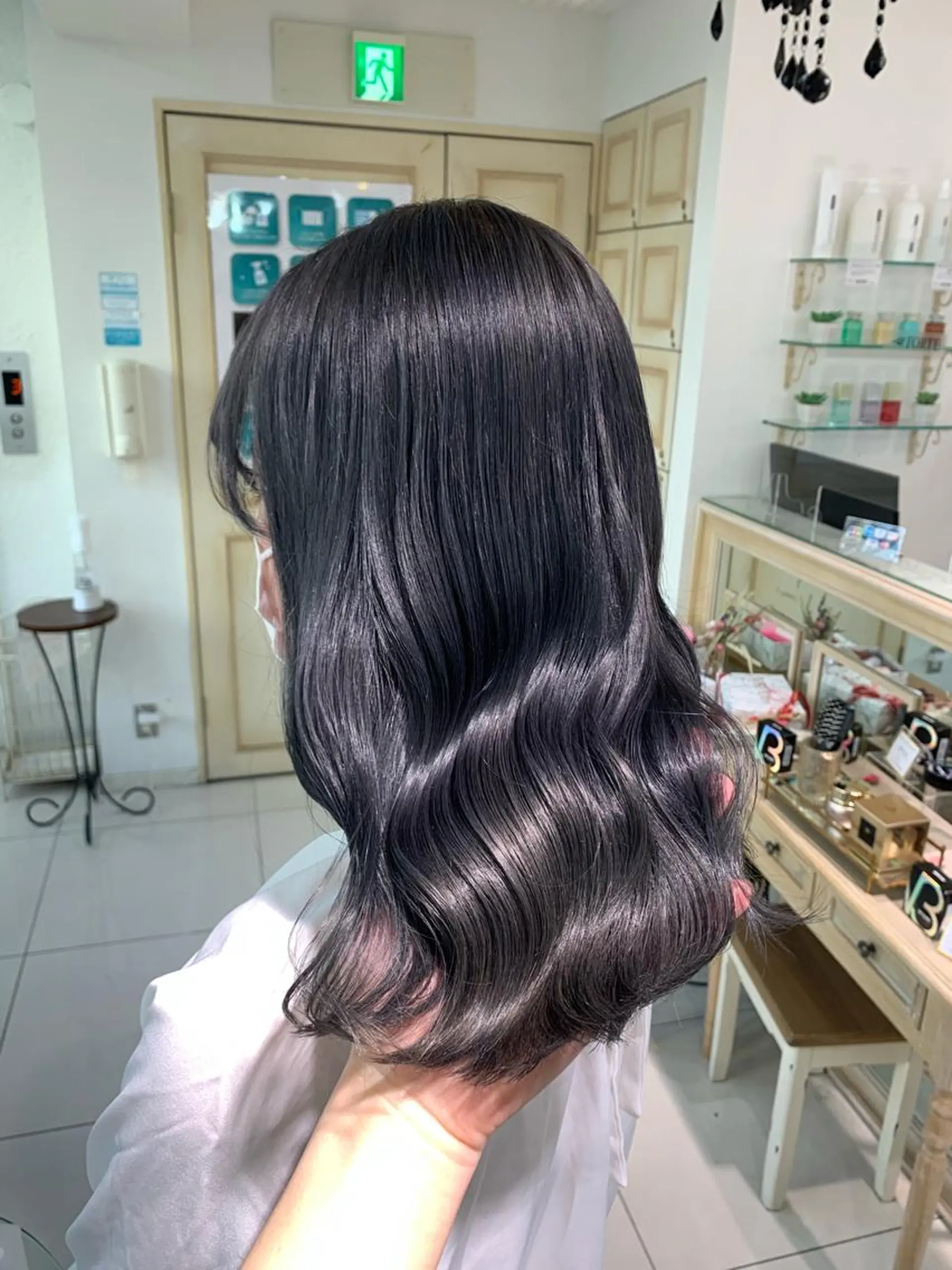 セミロング 艶モテカラー🎀 hinanoのヘアスタイル