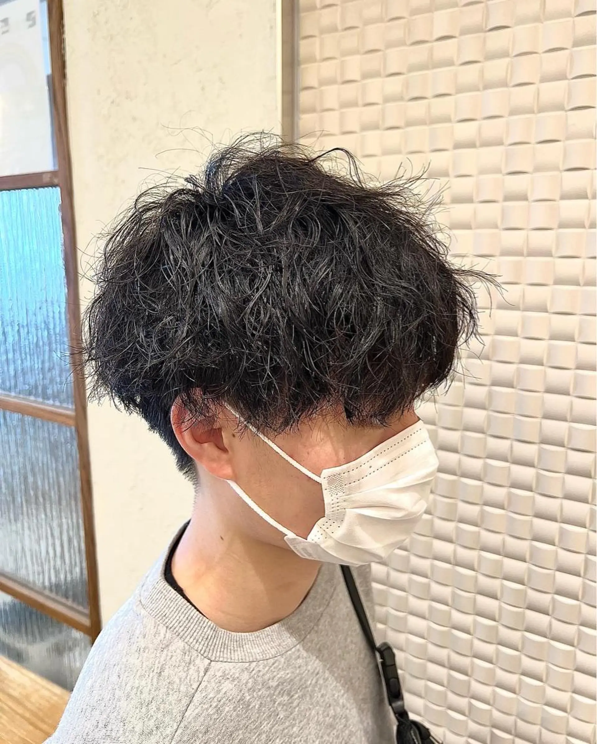 メンズ メンズパーマ 新宿スペインカール ヨモギダのヘアスタイル
