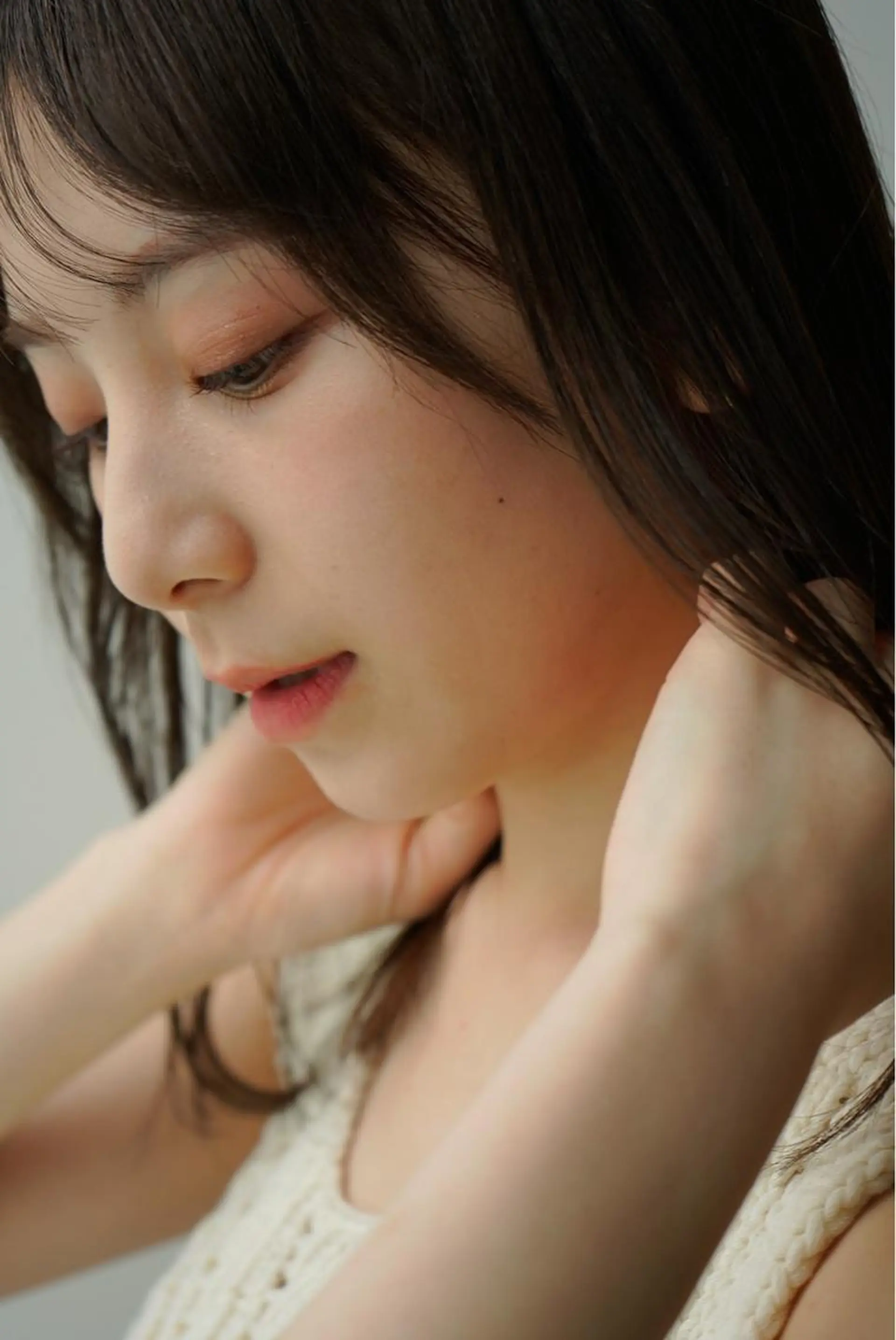 ミディアム THE DAY所属・AKI HASHIMOTOのヘアスタイル