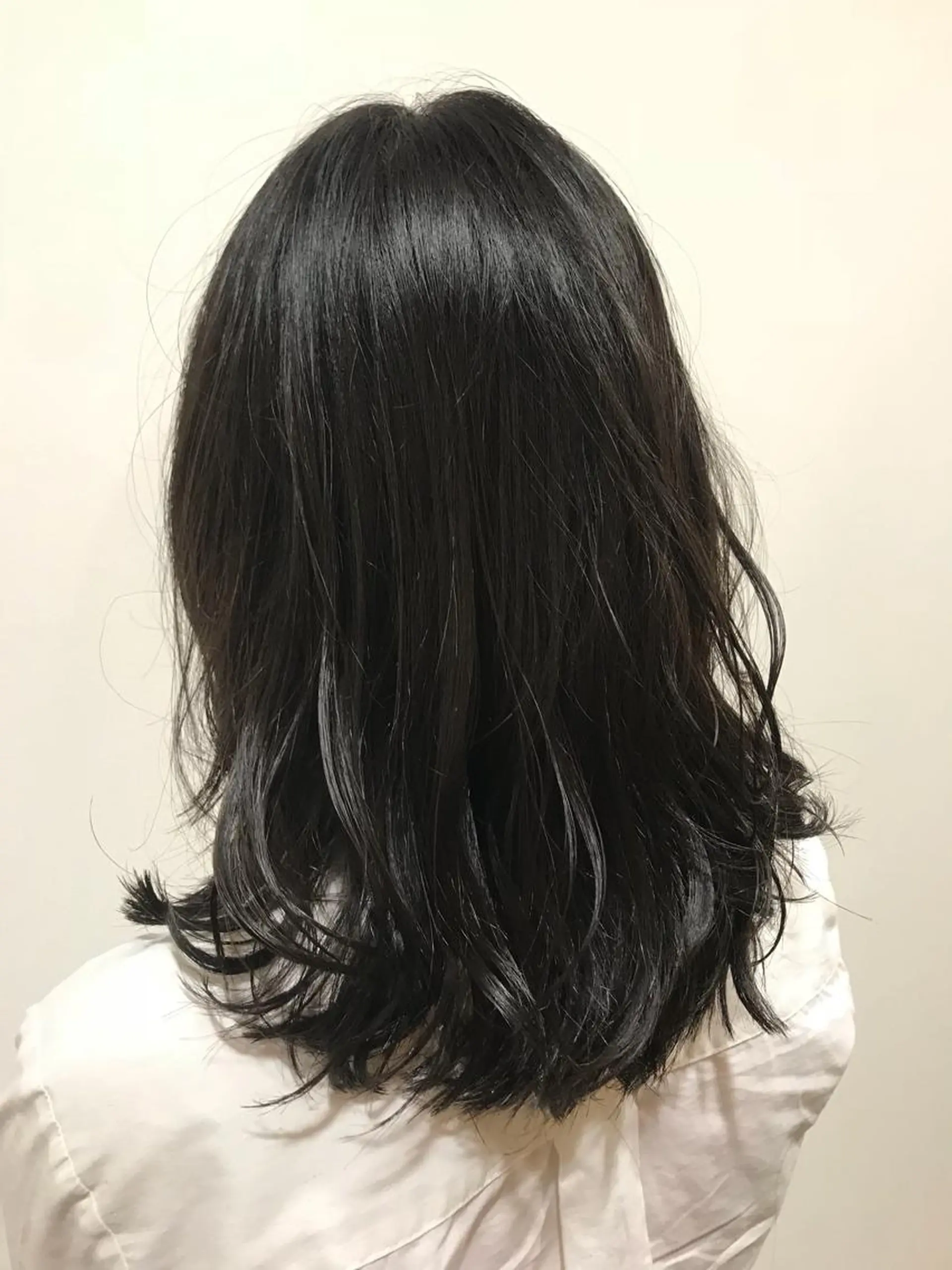 ミディアム 暖色カラー🍊 ボブ🌿顔周りcutのヘアスタイル