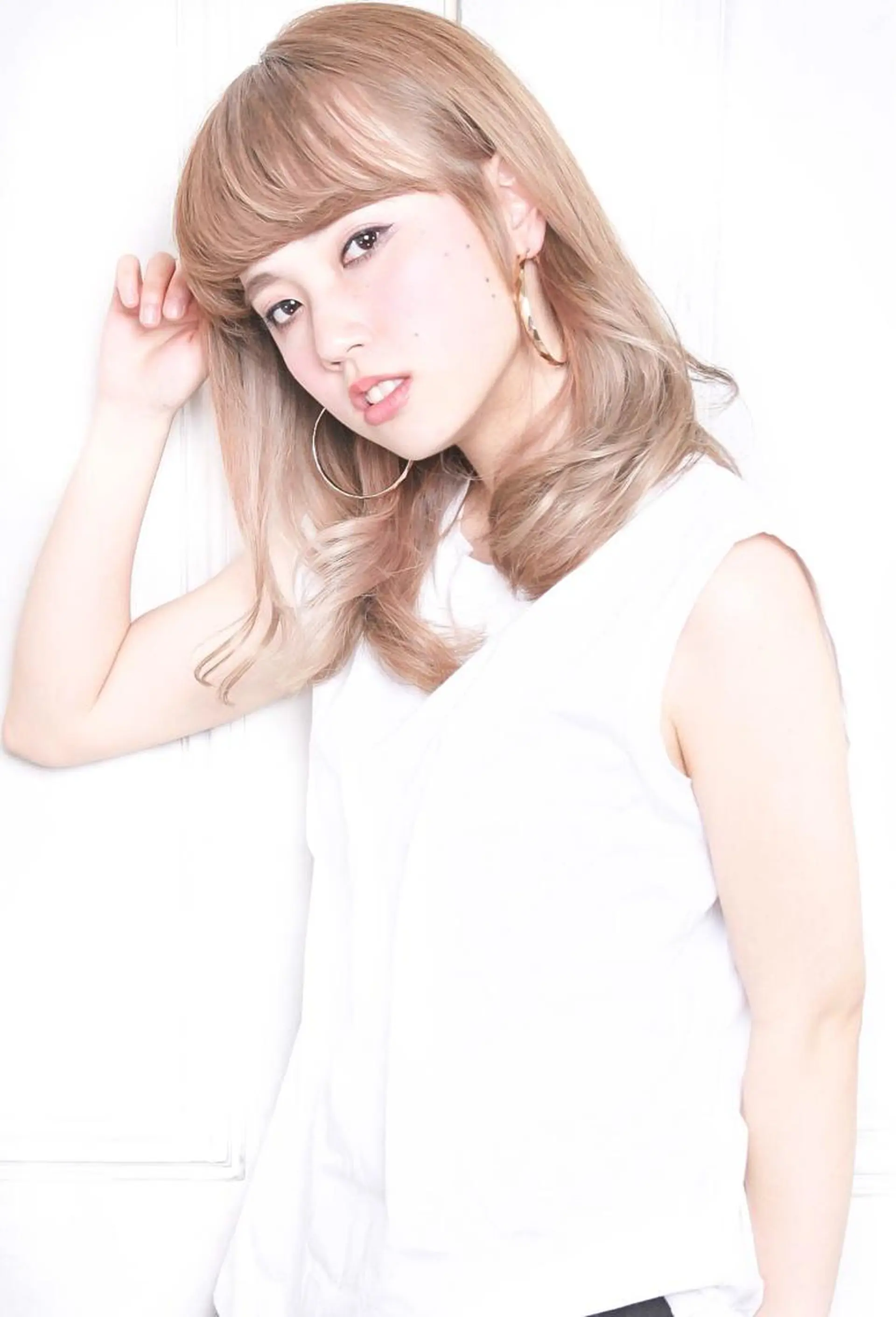 ミディアム 外国人風カラー breathbeauu所属・きよかず キヨカズのヘアスタイル