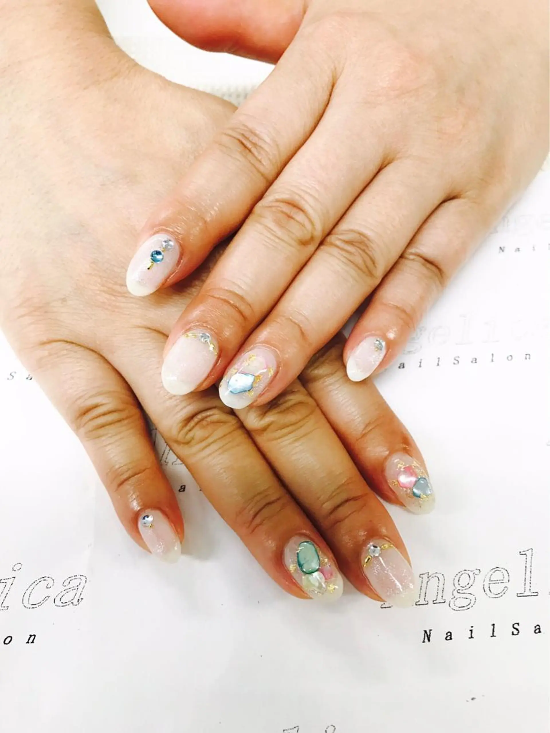 ネイル ハンドネイル Angelica ネイリストのネイルデザイン