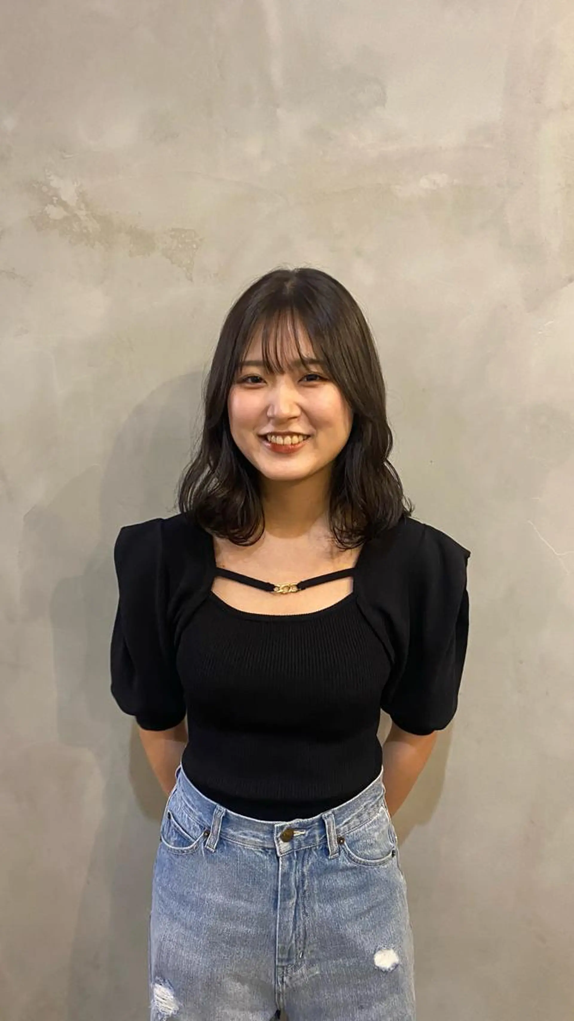 ミディアム カラー 黒髪 ブルーカラー ブルーブラック ブラウンカラー ダークブラウン ヘアカラー カットモデル募集 🪷なりたりみのヘアスタイル