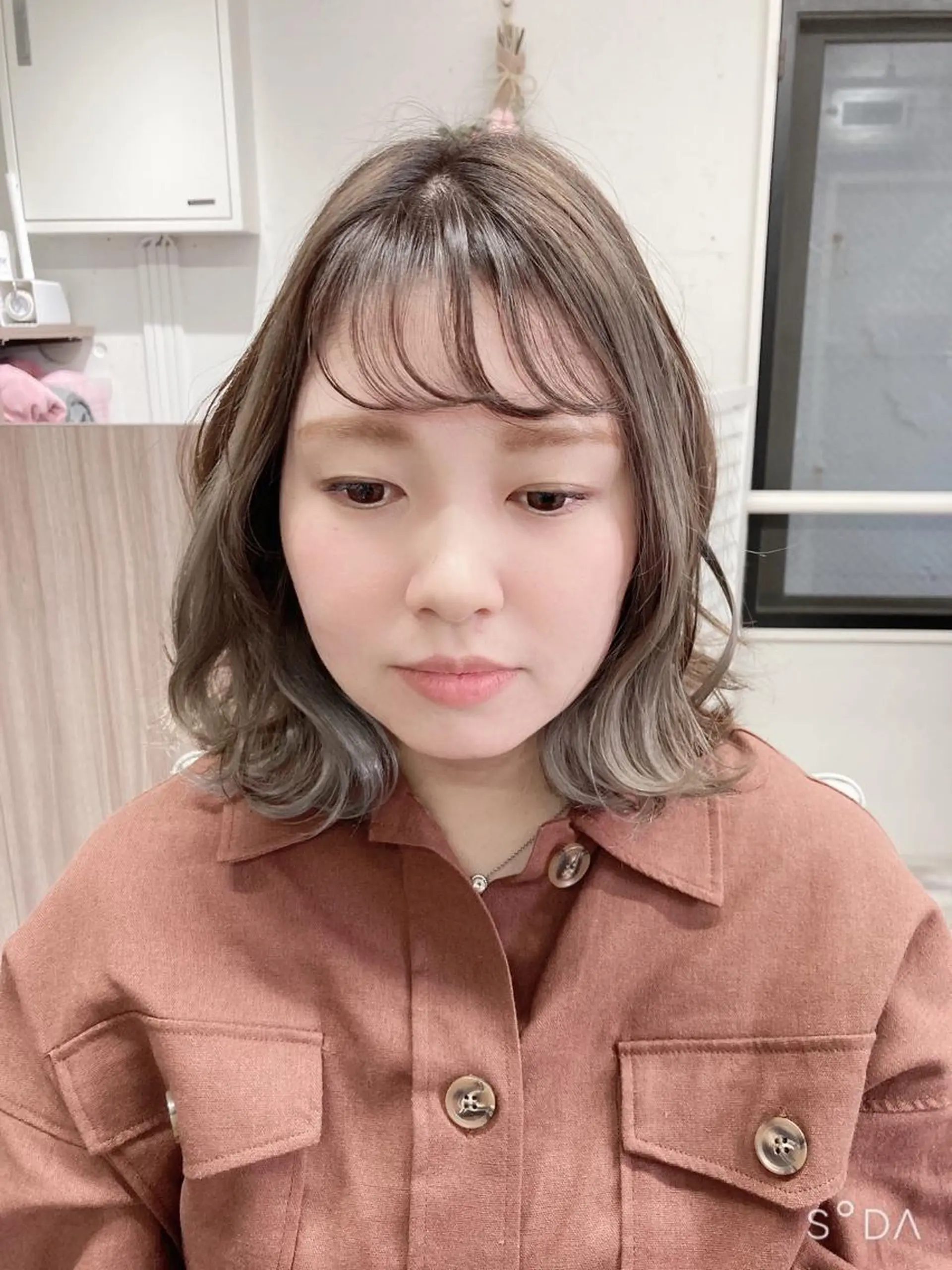 ミディアム カラー ミストバング ブリーチ インナーカラー ミルミー美容室所属・🦄💒💓齎藤 七海子🦄💒💓のマツエク・マツパデザイン