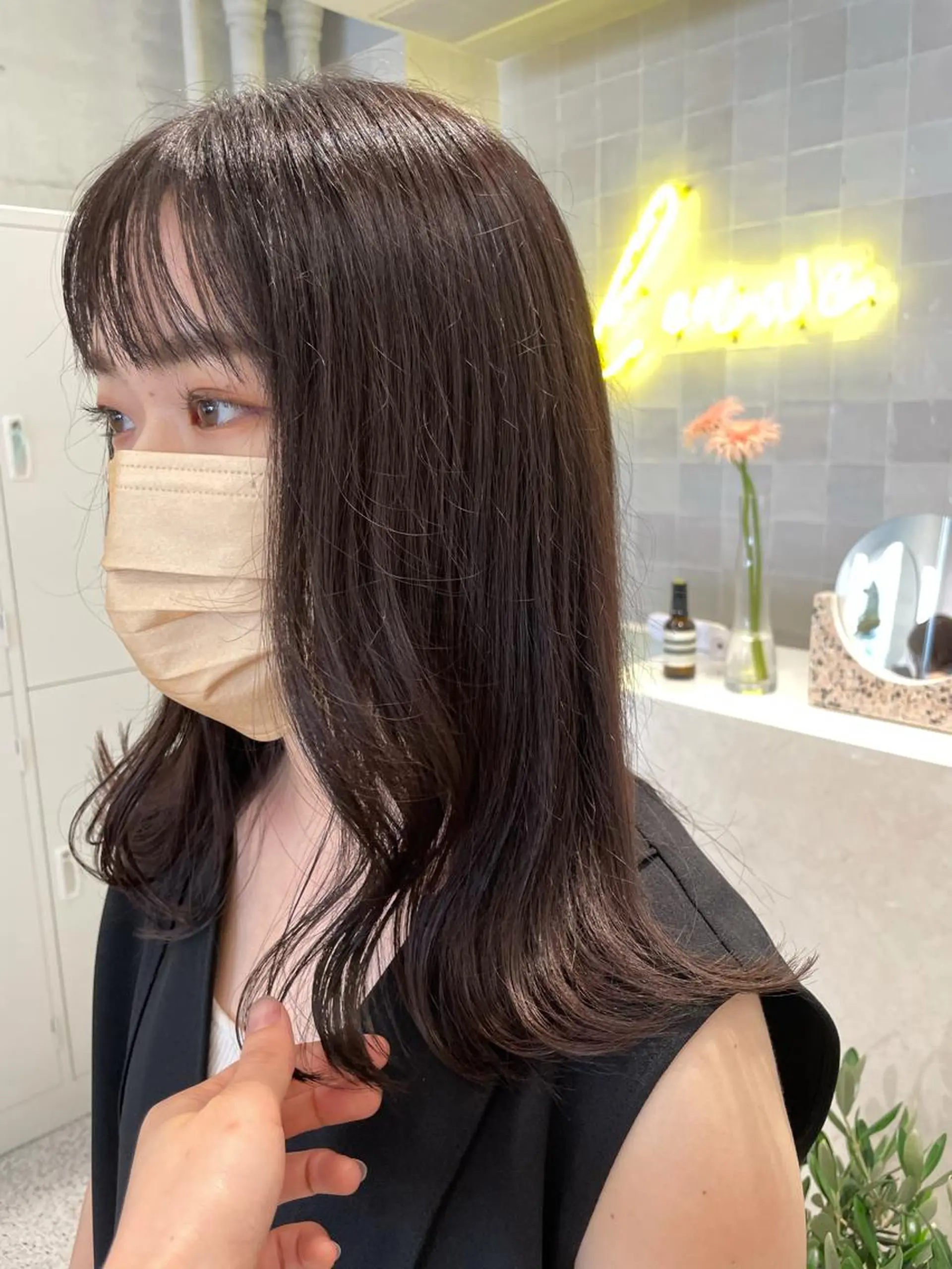 セミロング カラー 遠藤 眞実のヘアスタイル