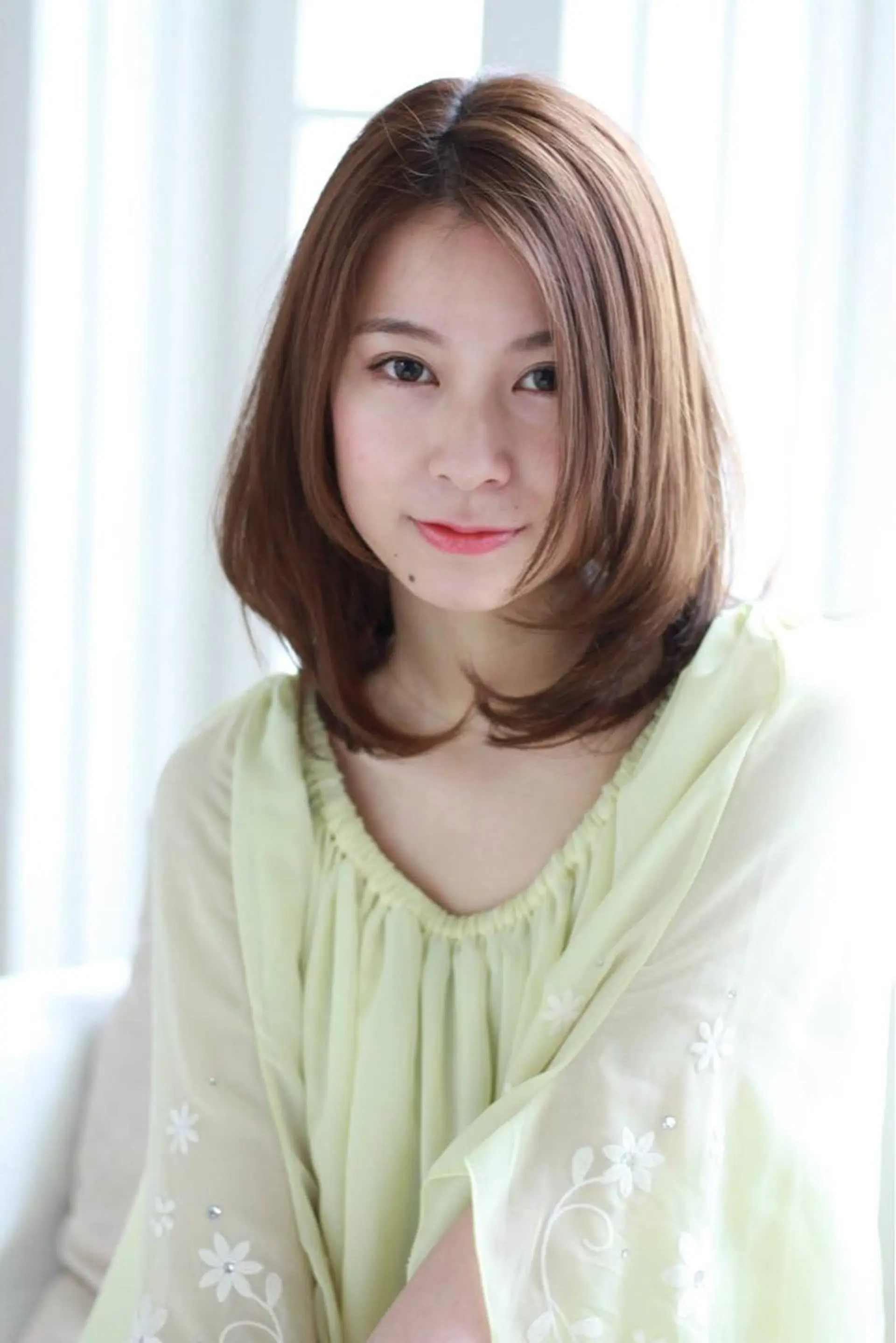 ミディアム カラー 縮毛矯正⭐️ TAKAHIROのヘアスタイル