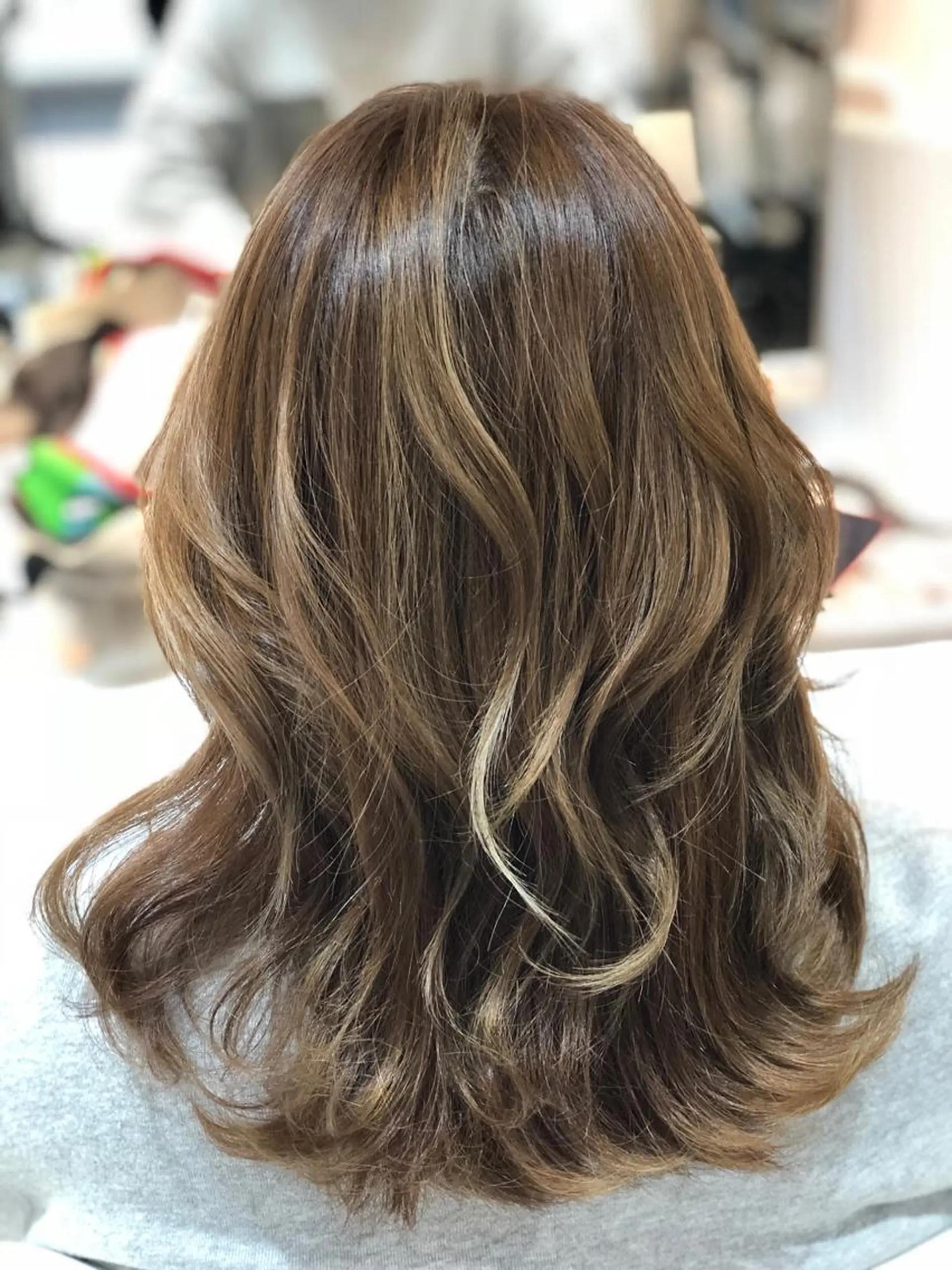 ミディアム ハイライト ショートが得意✂️ 藤城建太のヘアスタイル