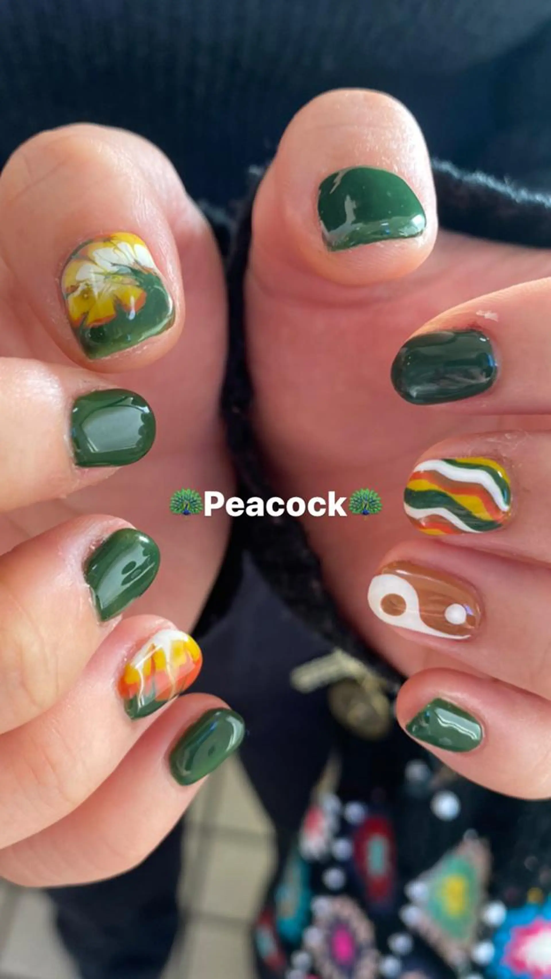 ネイル niconail 千歳烏山店所属・niconail 🧣ayu 📍烏山のネイルデザイン