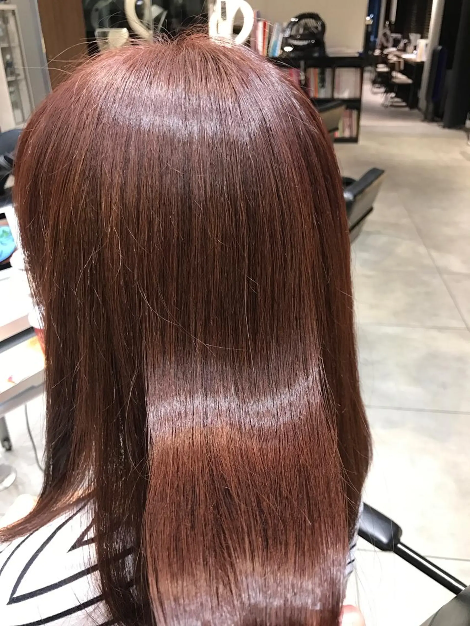 ミディアム カラー パーマ ベージュカラー ピンクカラー ピンクベージュ ショートの神✨AFL OAT 井上康平のヘアスタイル