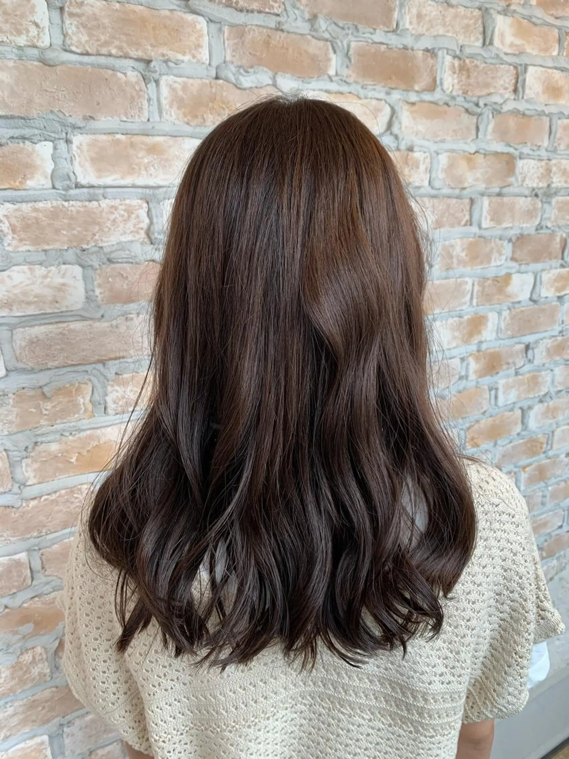 ミディアム カラー ベージュカラー テラコッタ 西垣 佳苗のヘアスタイル