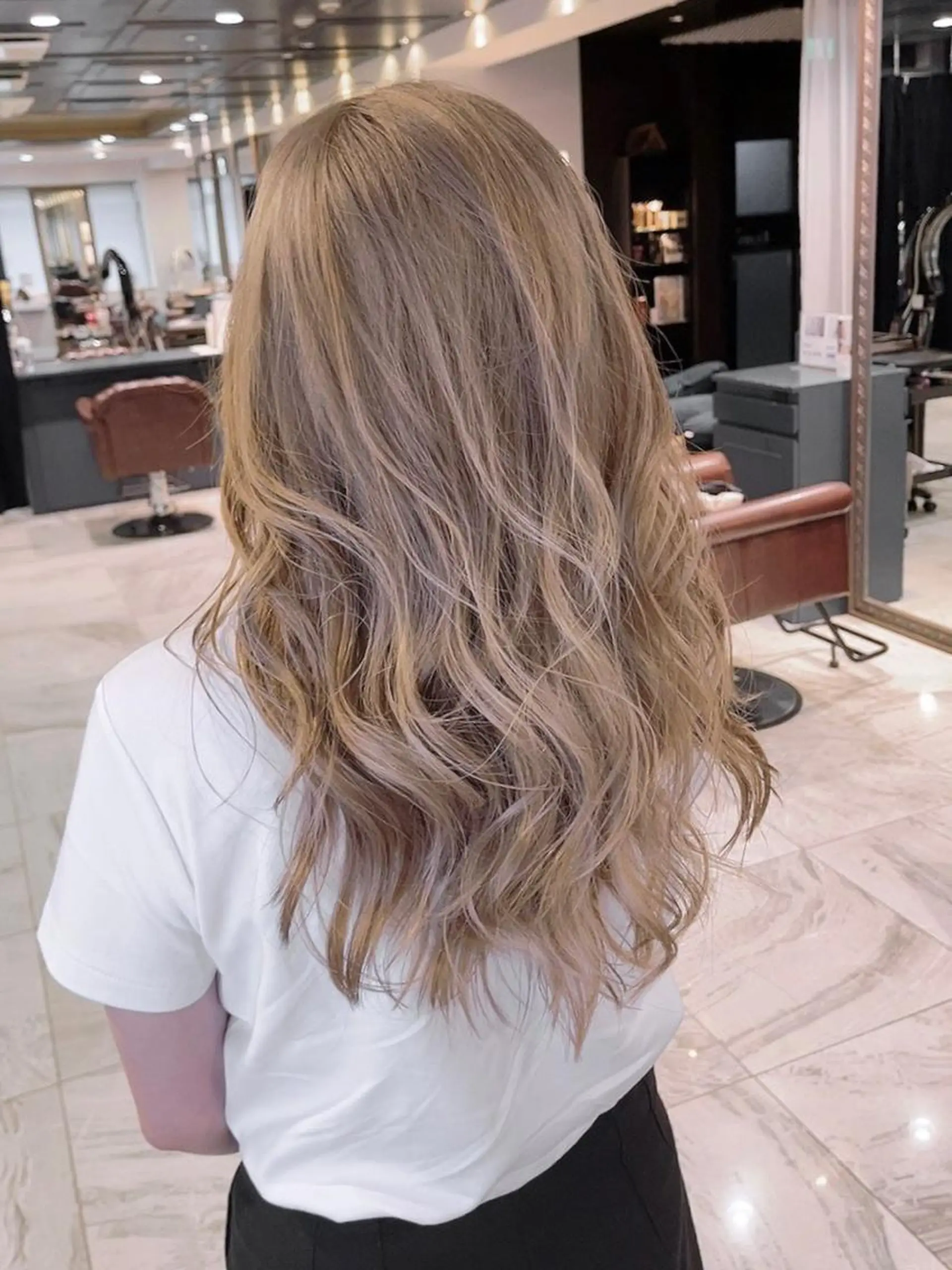 ロング ヘアカラー 鈴木 祐斗のヘアスタイル