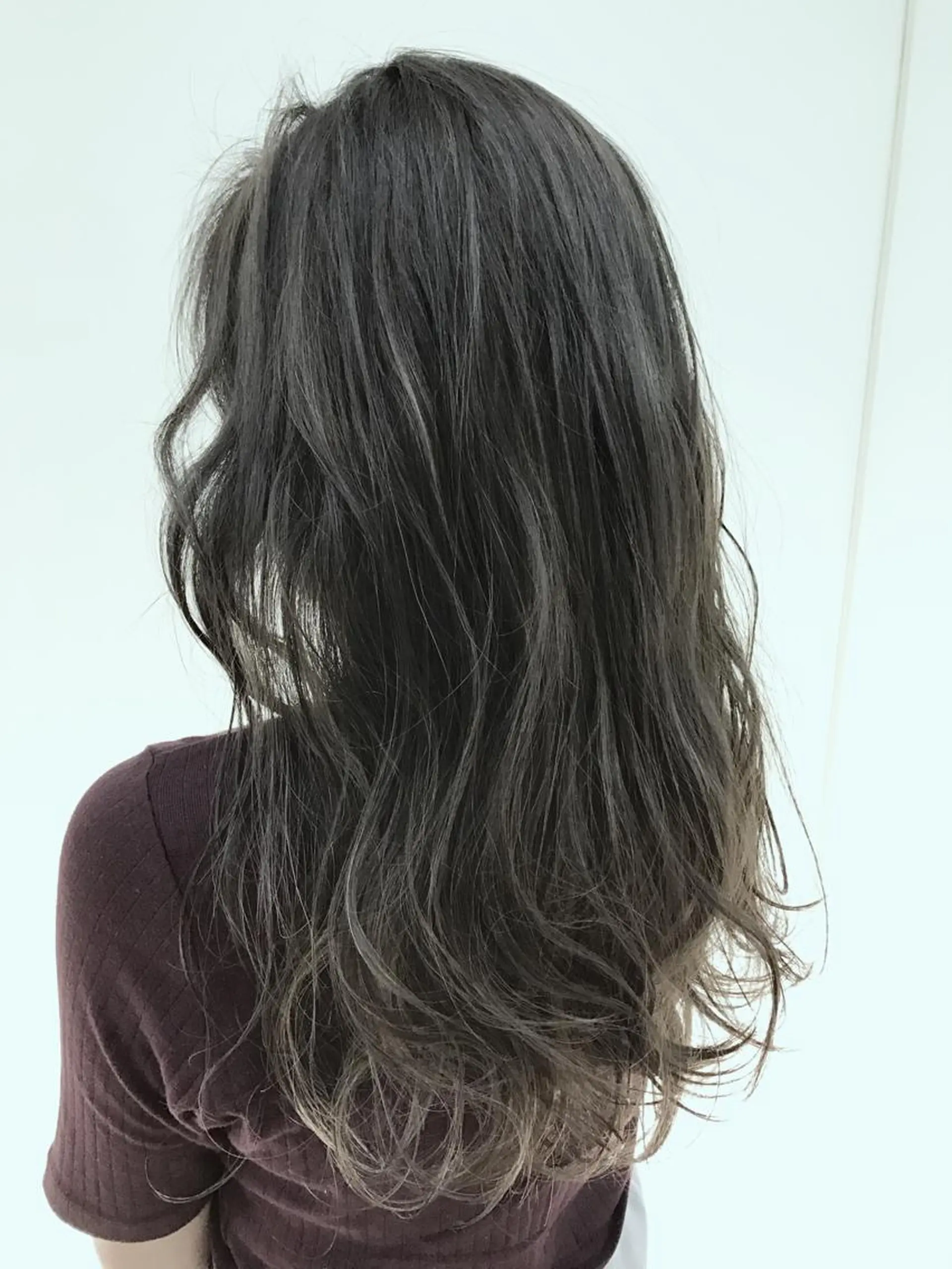ロング カラー ハイライトカラー 3Dハイライト ハイライト Lee枚方所属・今里 弘樹のヘアスタイル