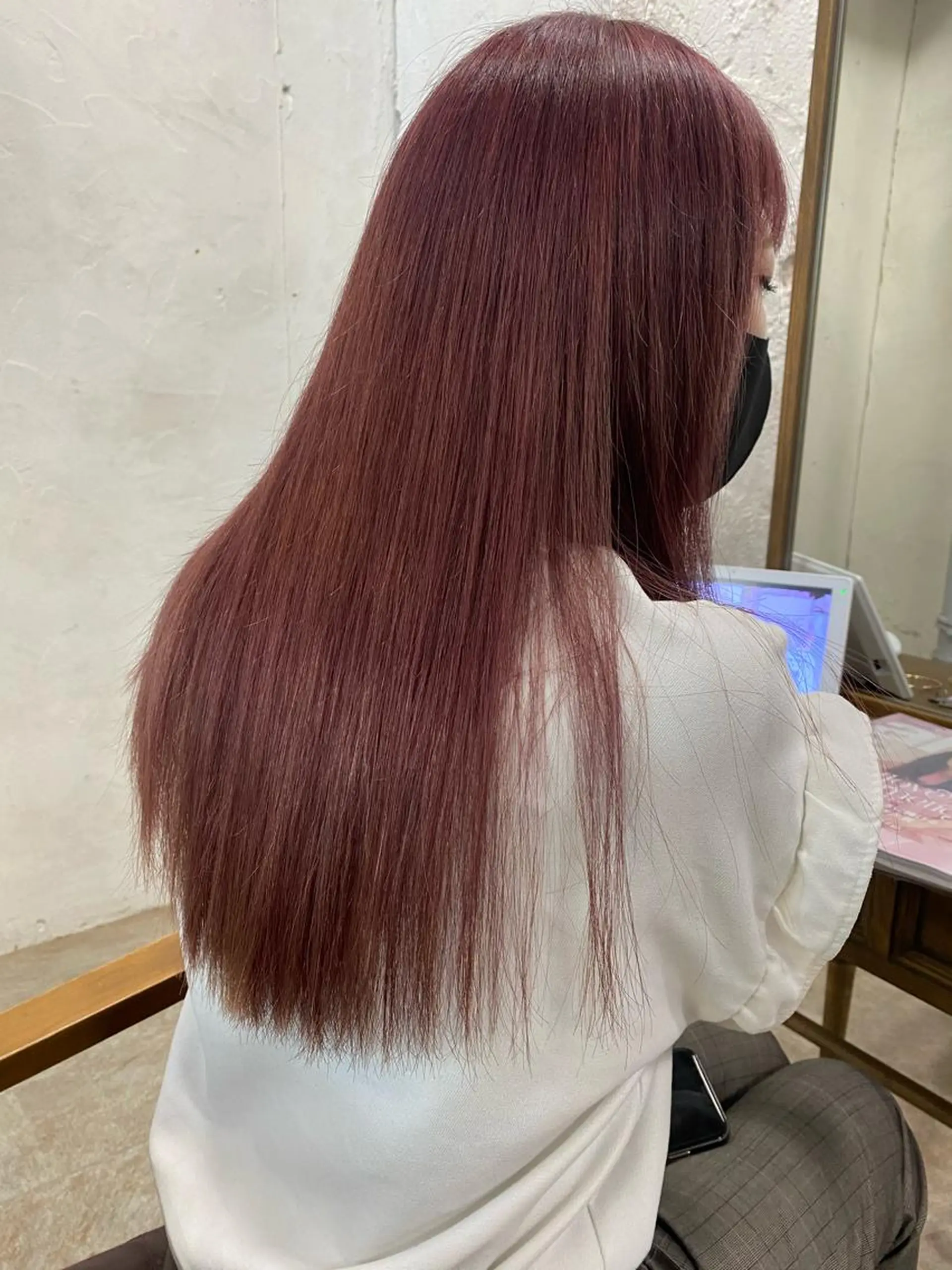 ロング カラー ベージュカラー ピンクカラー ピンクベージュ ヘアカラー ALLY（アリー）所属・ミニモお気に入り数 No.1宍戸雄弥のヘアスタイル