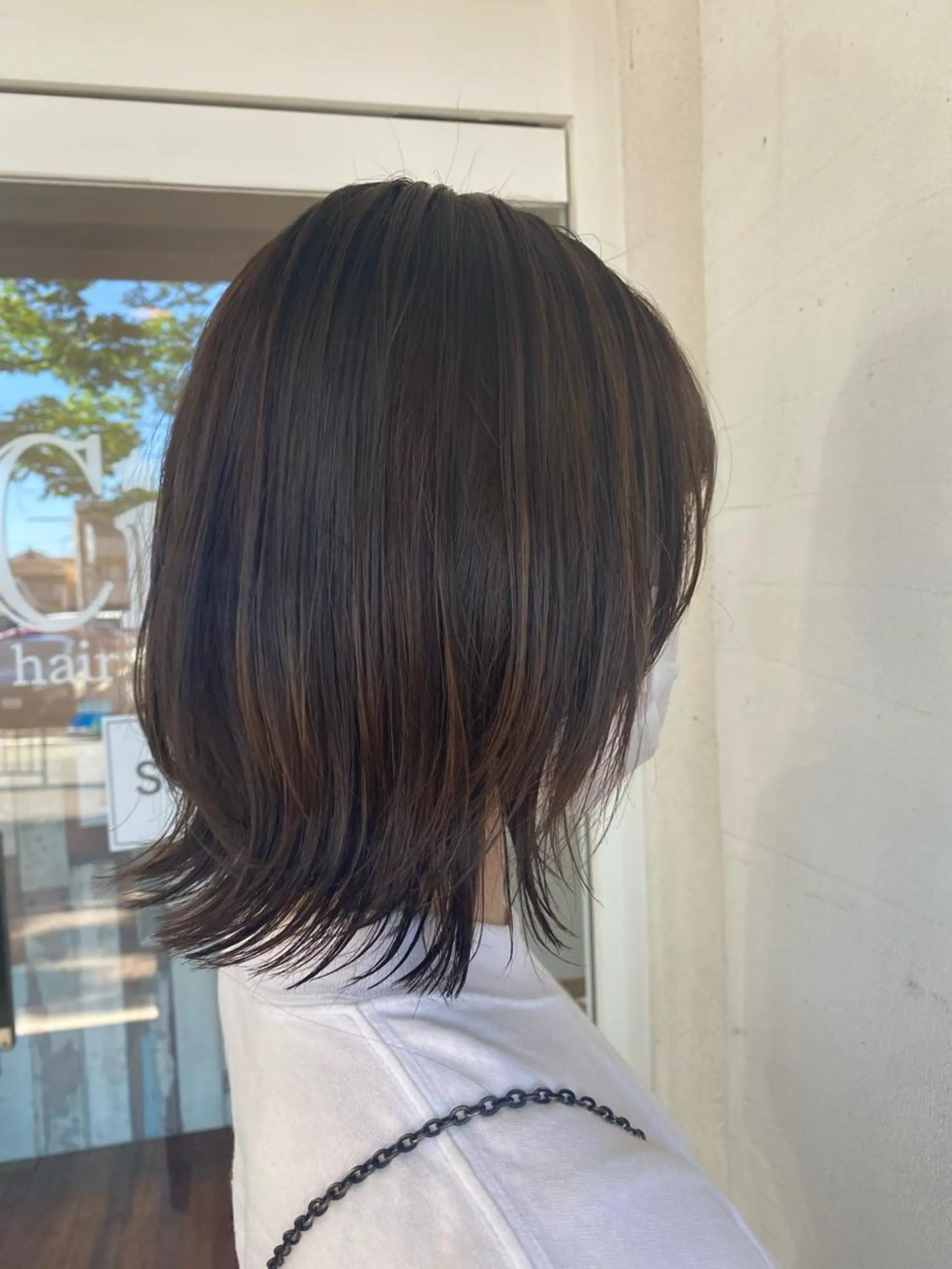 ミディアム カラー カット Chihiro .のヘアスタイル